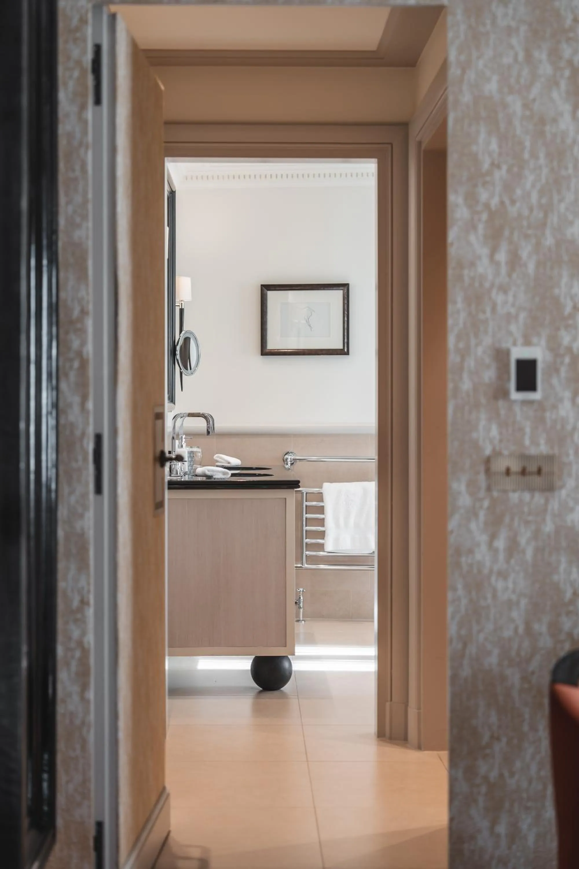 Bathroom in Hôtel de Pavie