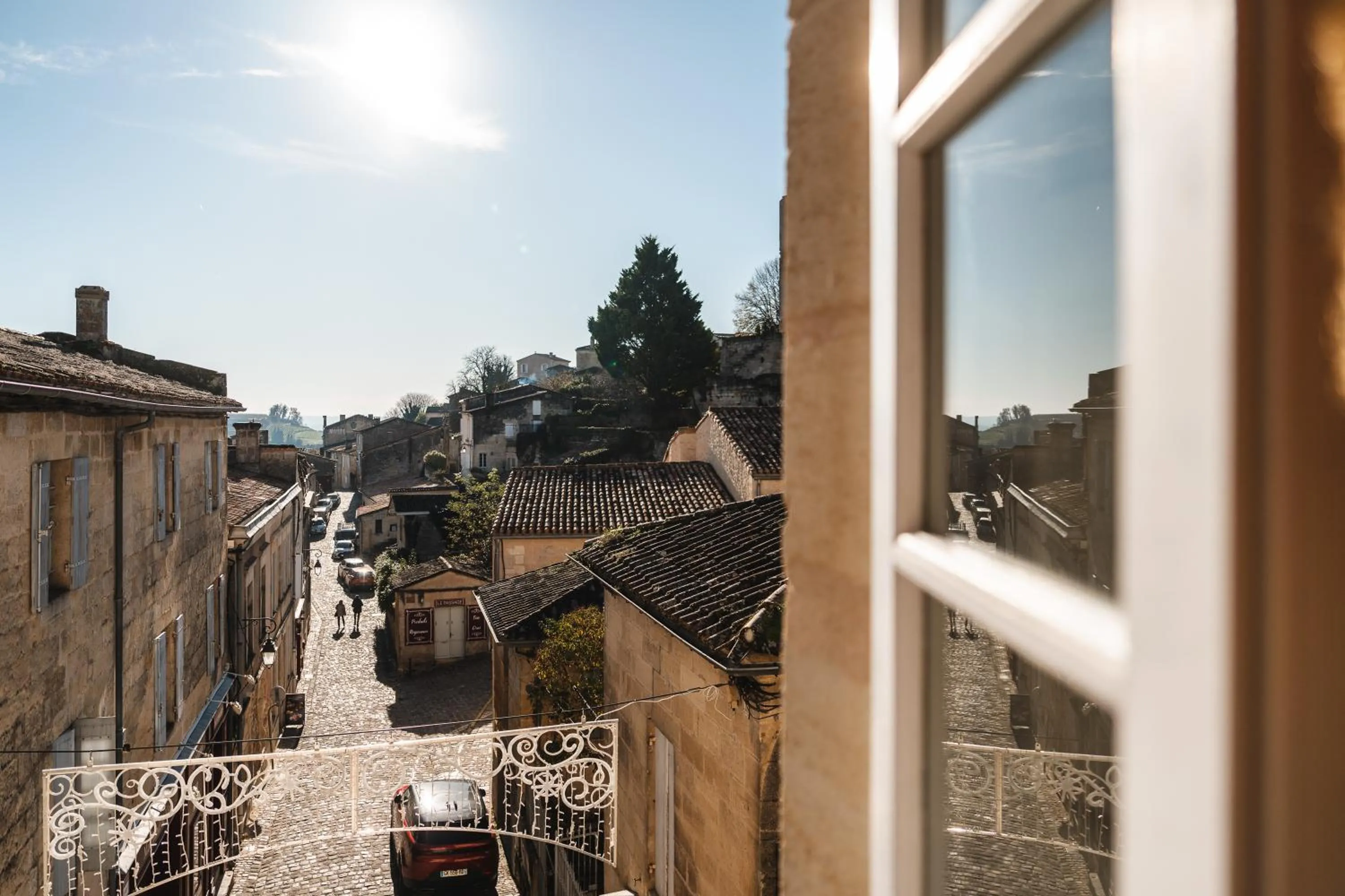 Bedroom in Hôtel de Pavie