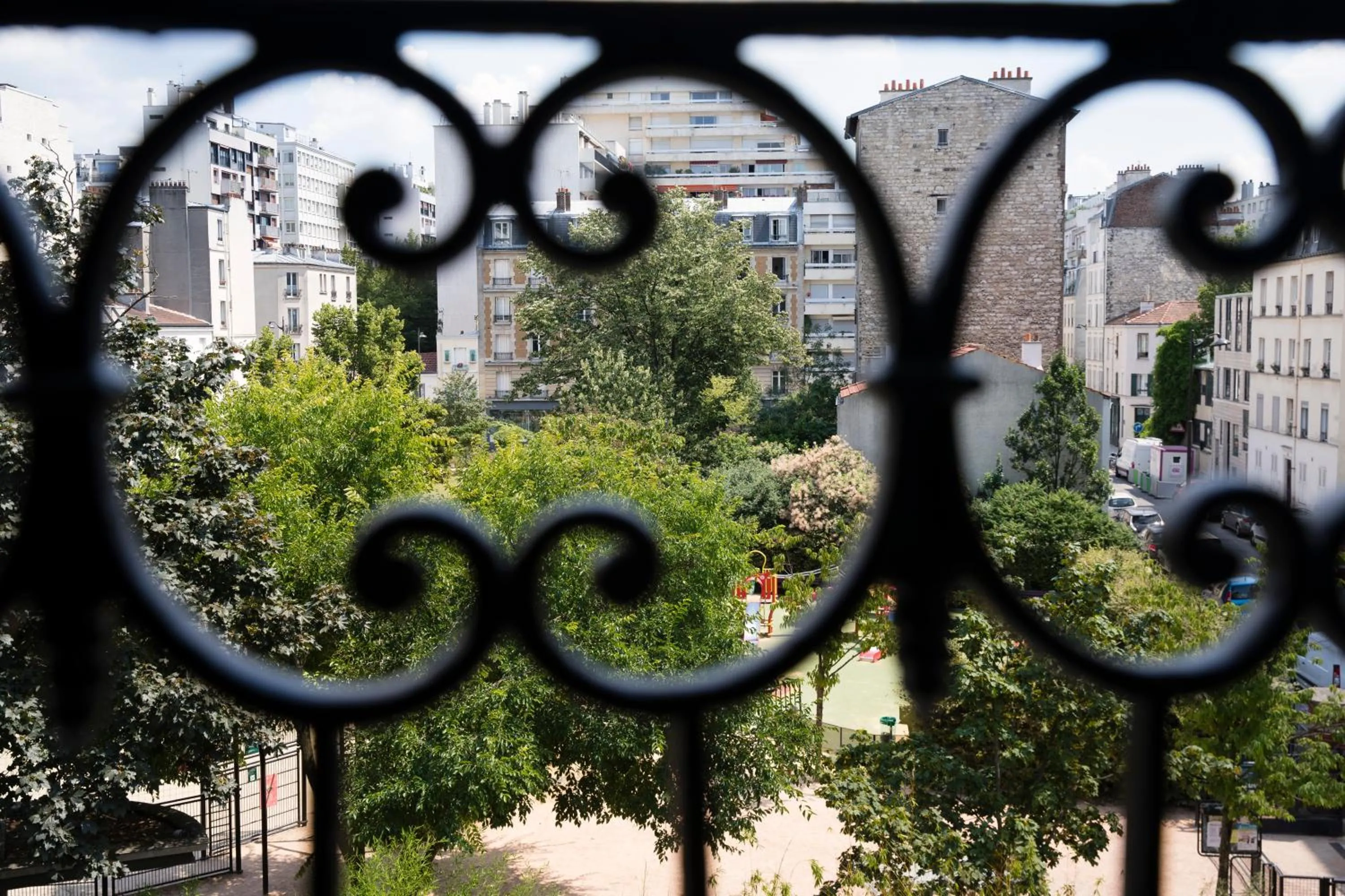 Property logo or sign in Hôtel Moulin Vert