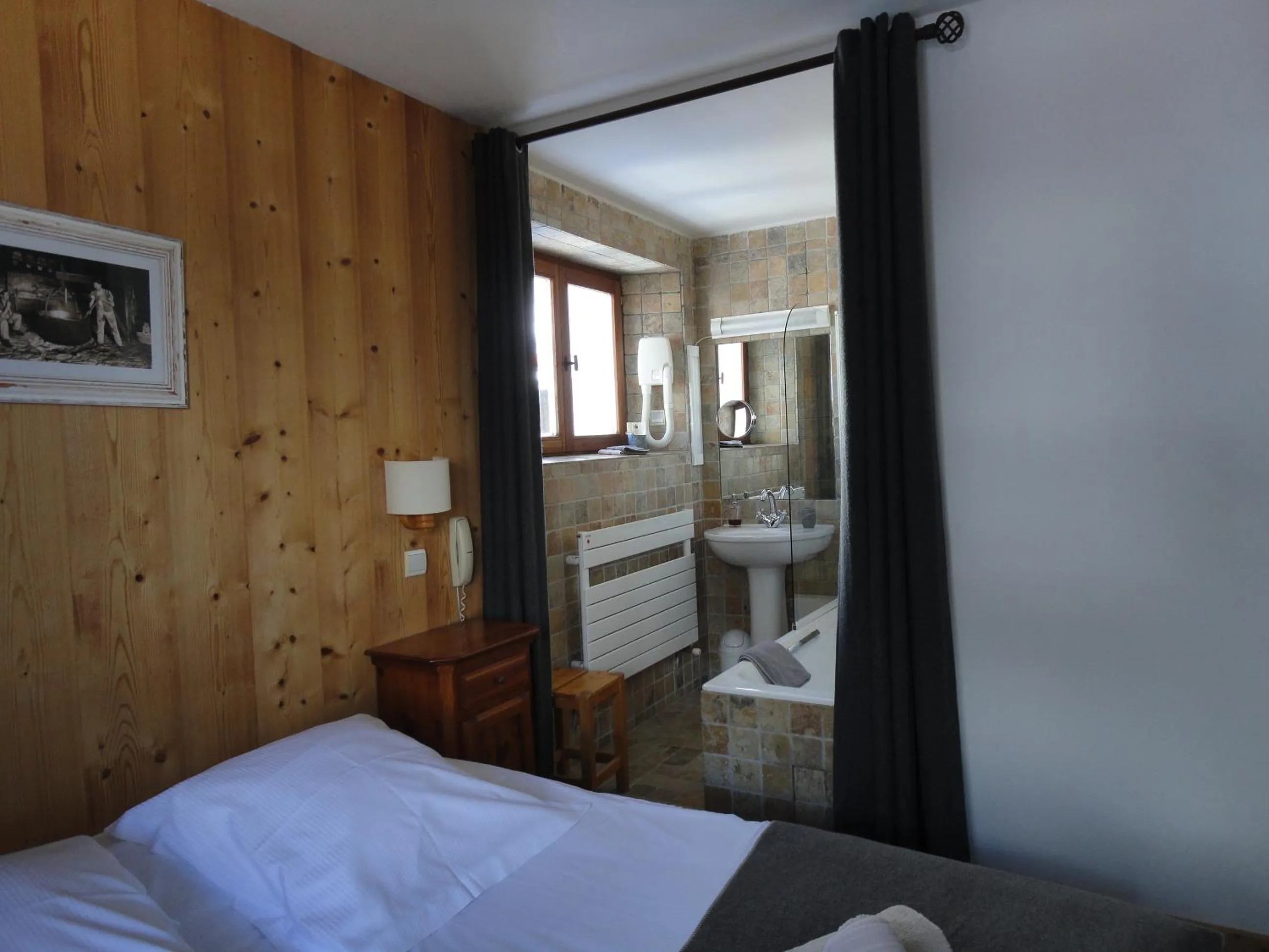 Bed in Hôtel Bellier