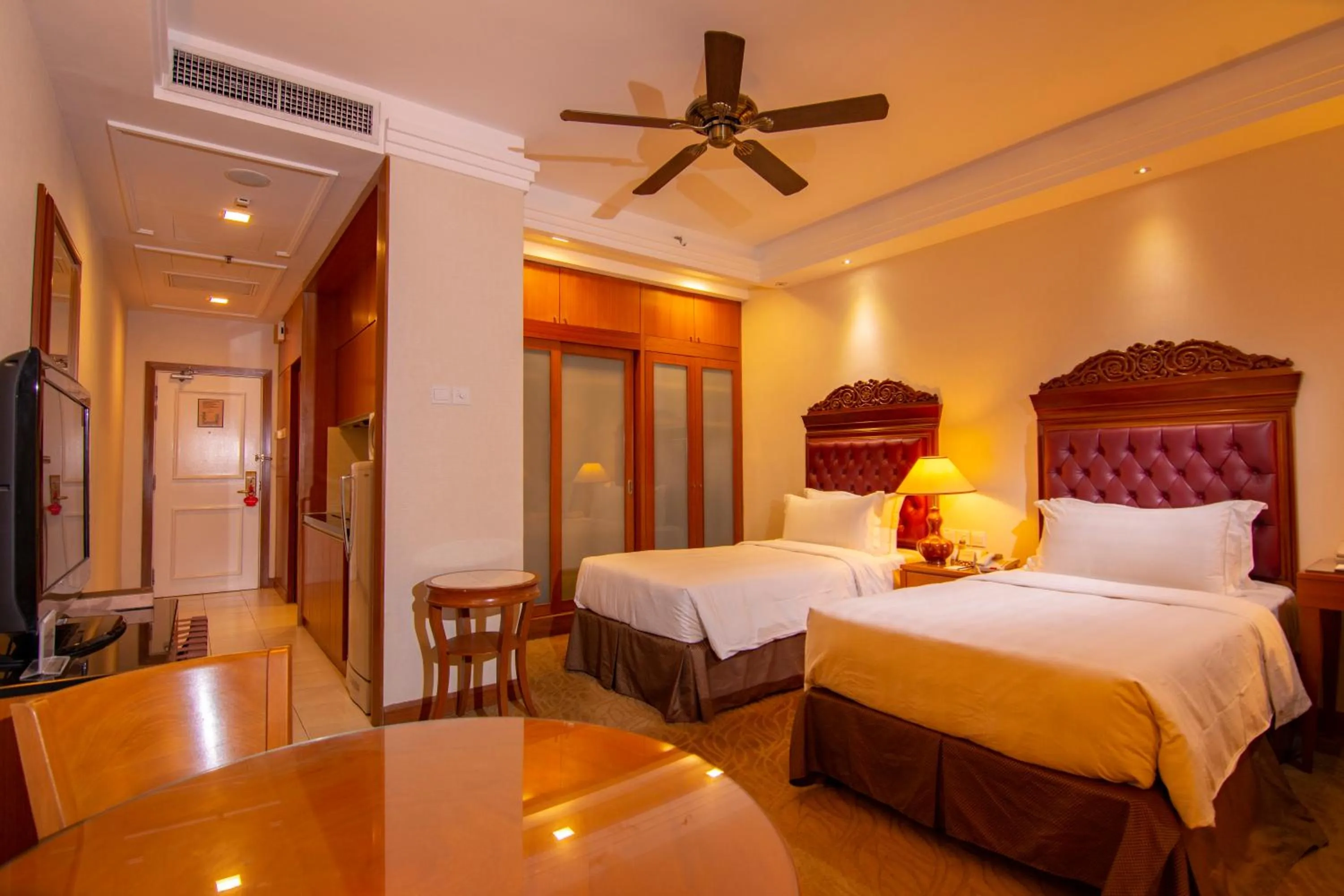 Bedroom, Bed in Royale Chulan Kuala Lumpur