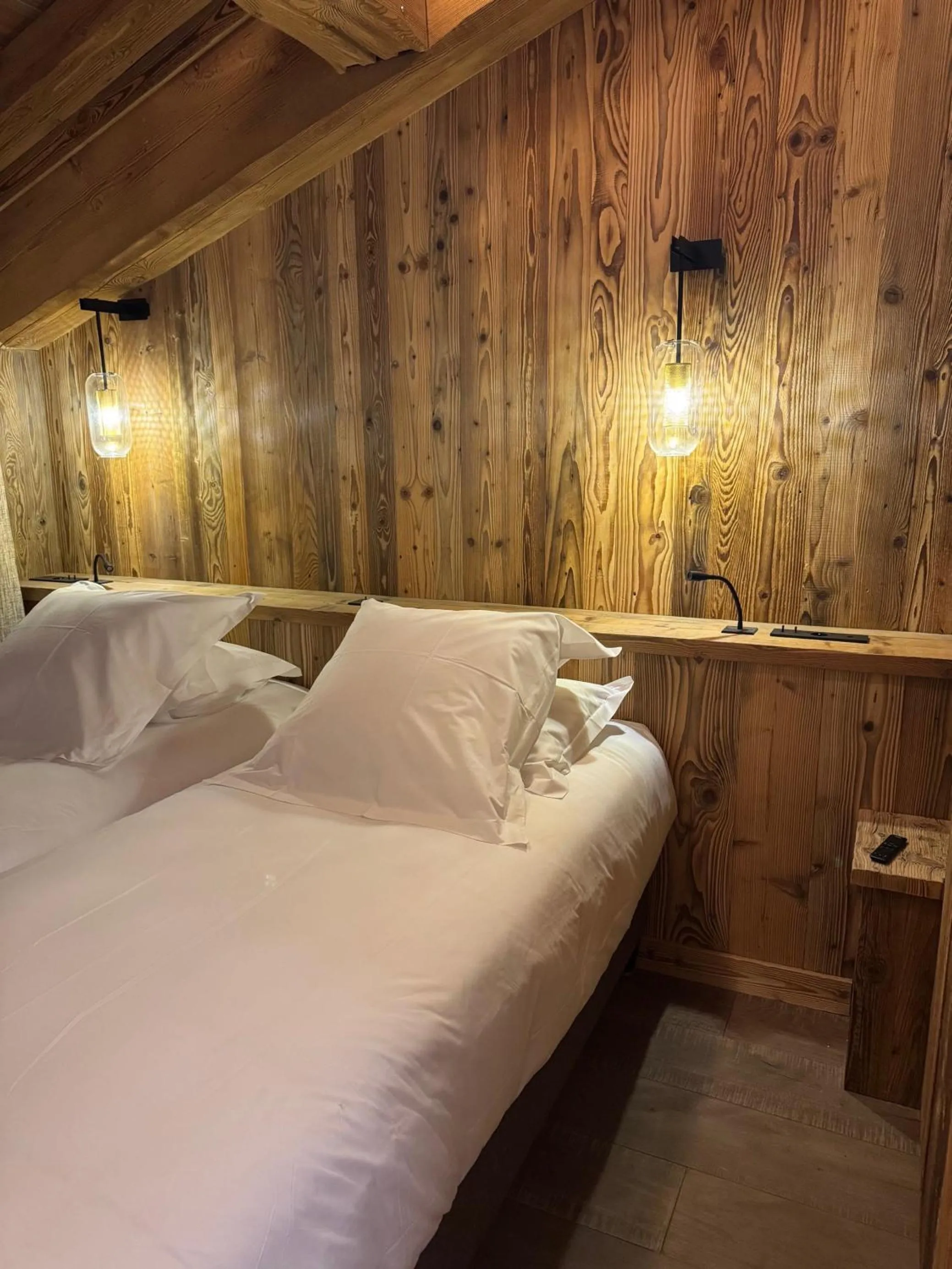 Bed in Hotel Ormelune