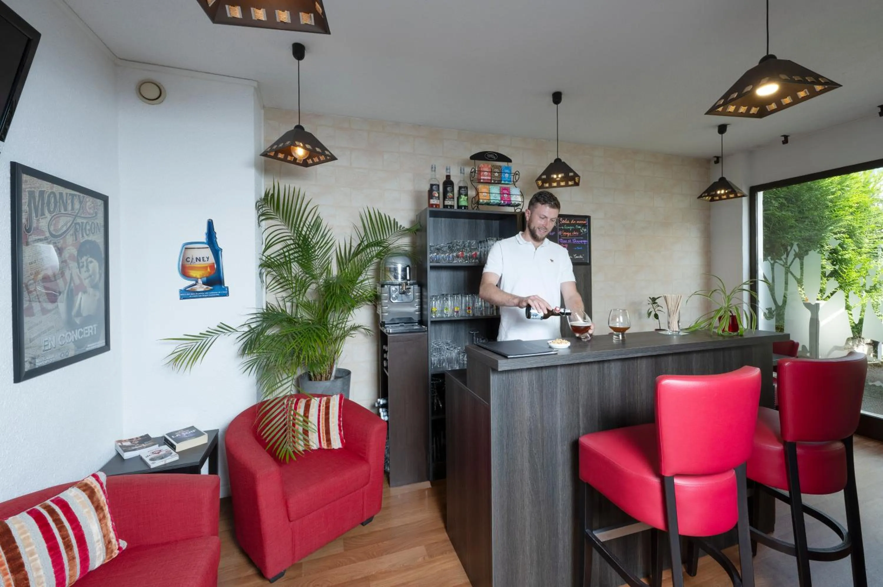 Lounge or bar in Les Afforêts