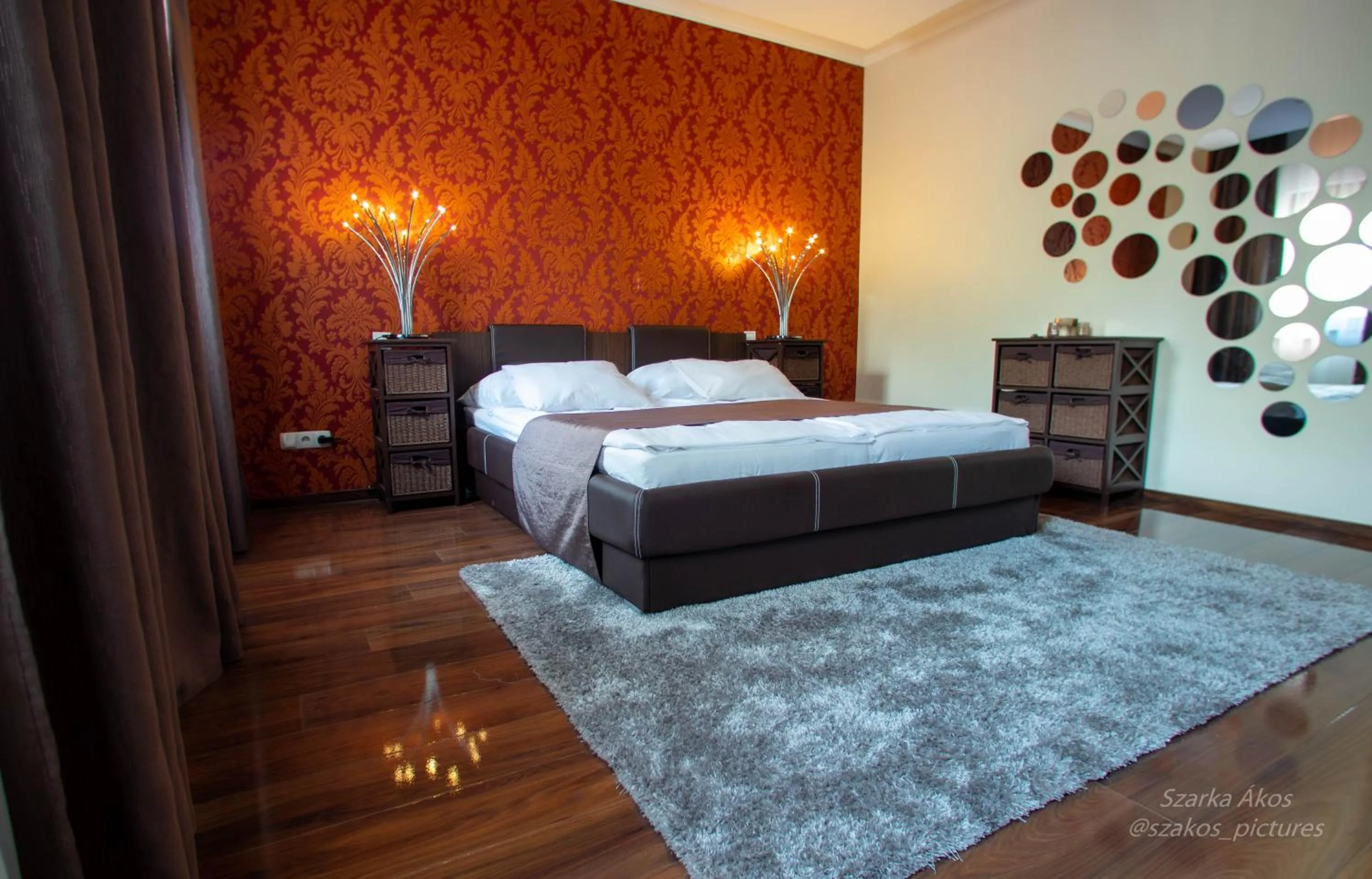 Bed in Pollushof Panzió és Étterem