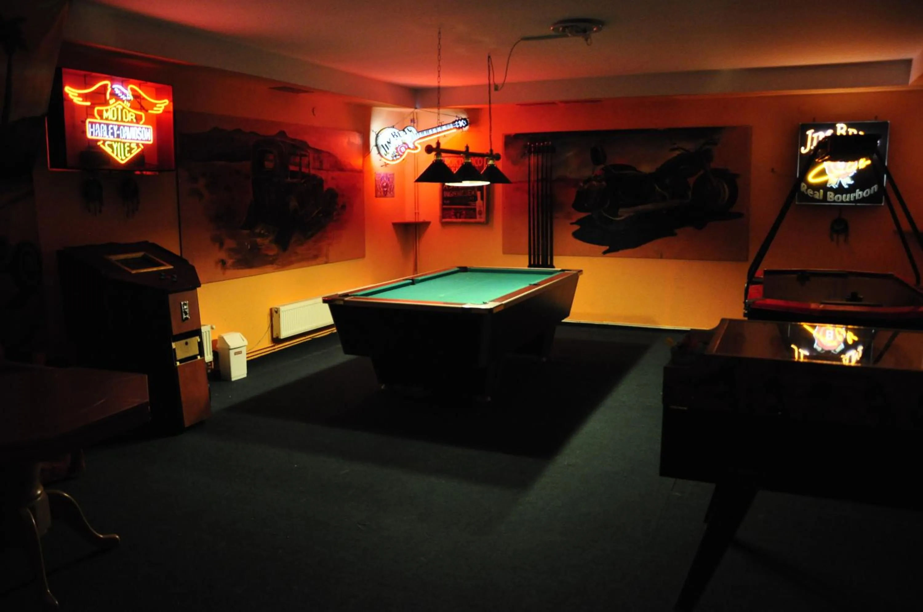 Billiard in Pollushof Panzió és Étterem