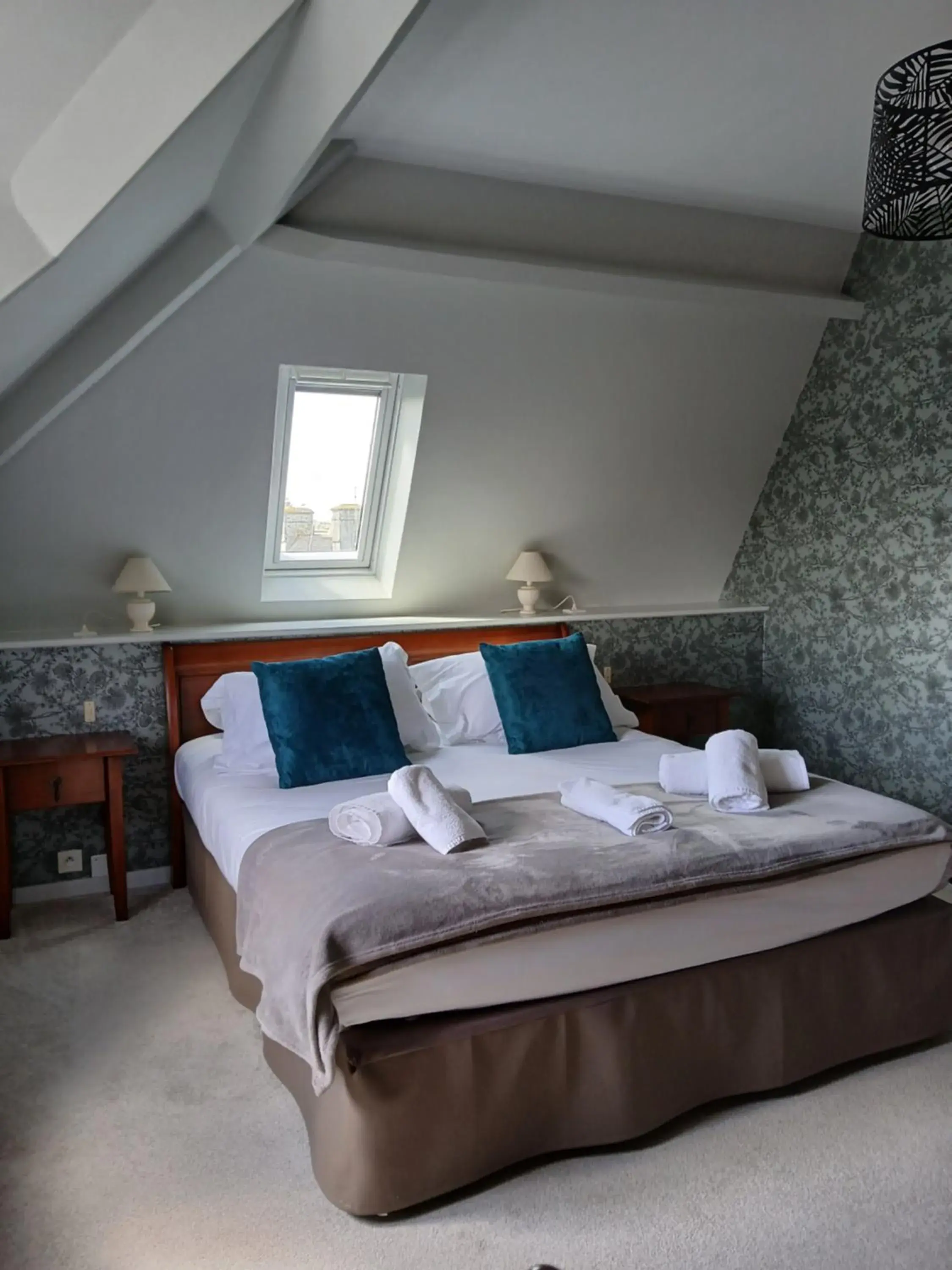 Queen Suite in La Granitiere Maison de Charme Queen Suite in La Granitiere Maison de Charme