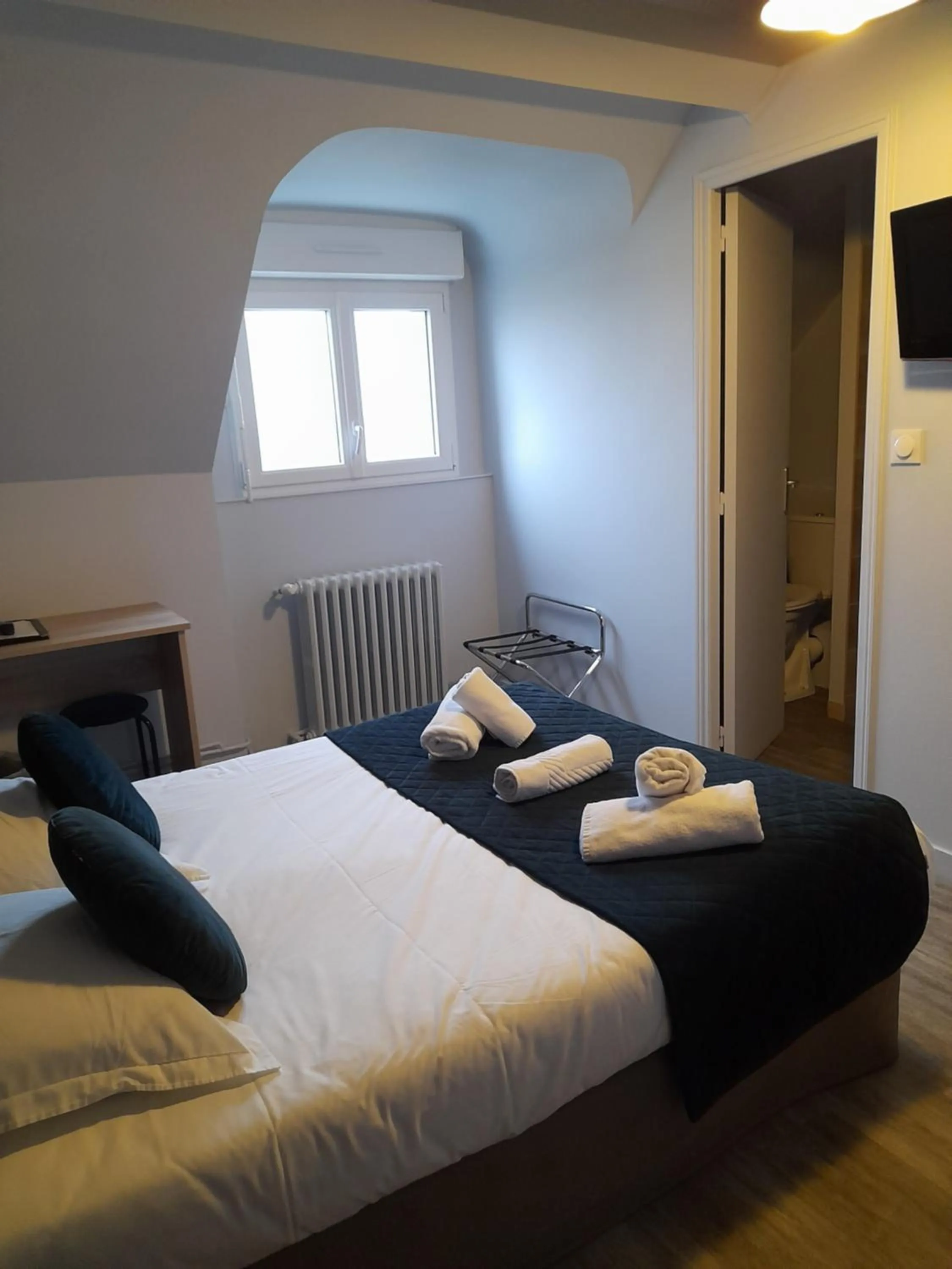 Photo of the whole room, Bed in La Granitiere Maison de Charme
