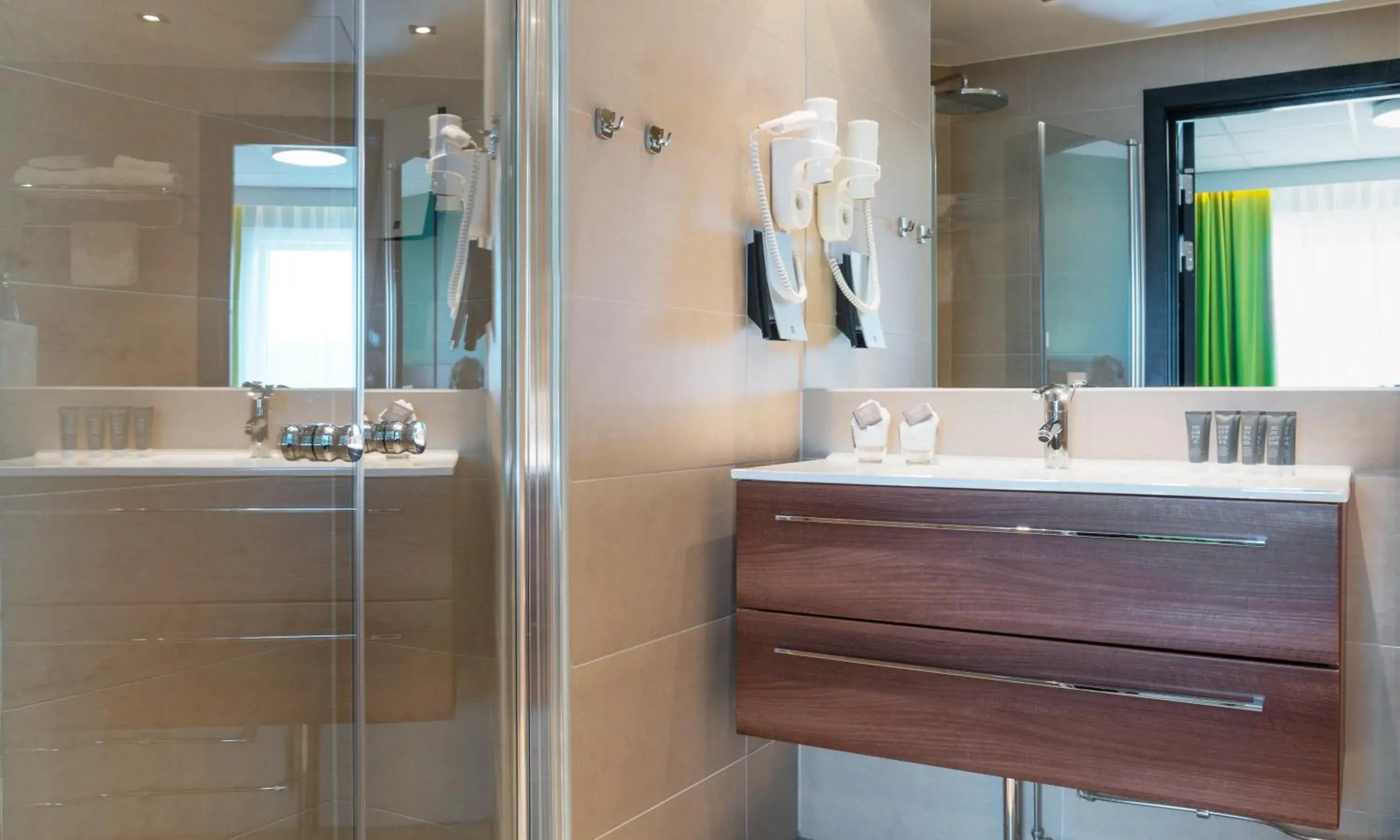 Bathroom in Thon Hotel Europa Bathroom in Thon Hotel Europa