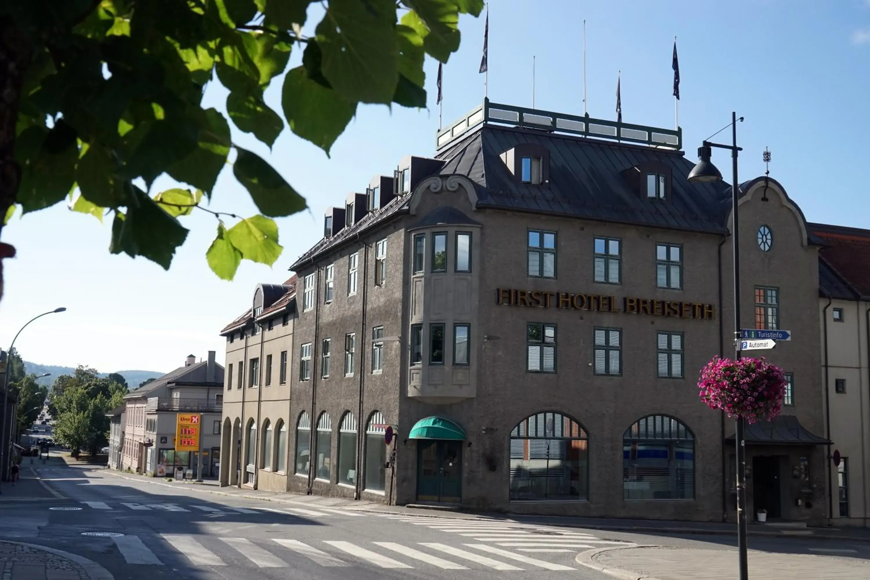 Property building in Hotel Breiseth Property building in Hotel Breiseth