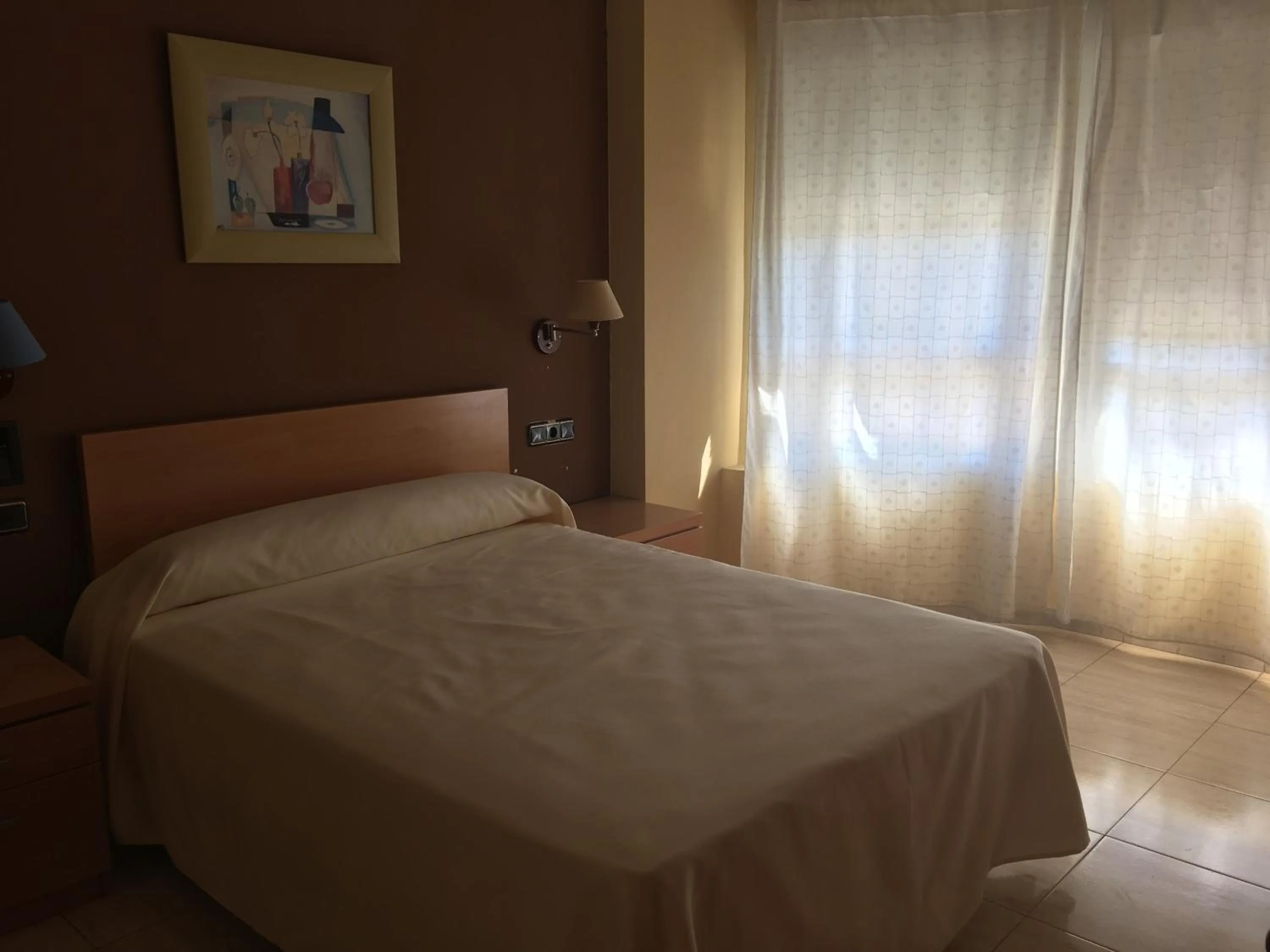 Photo of the whole room, Bed in Hostal Meseguer