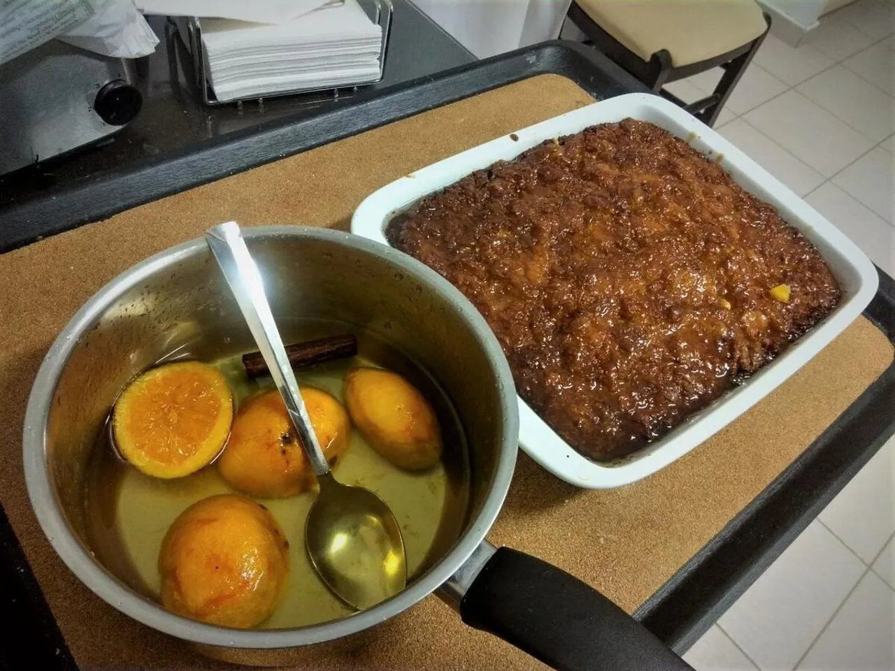 Food and drinks in Blue Harmony Apartments