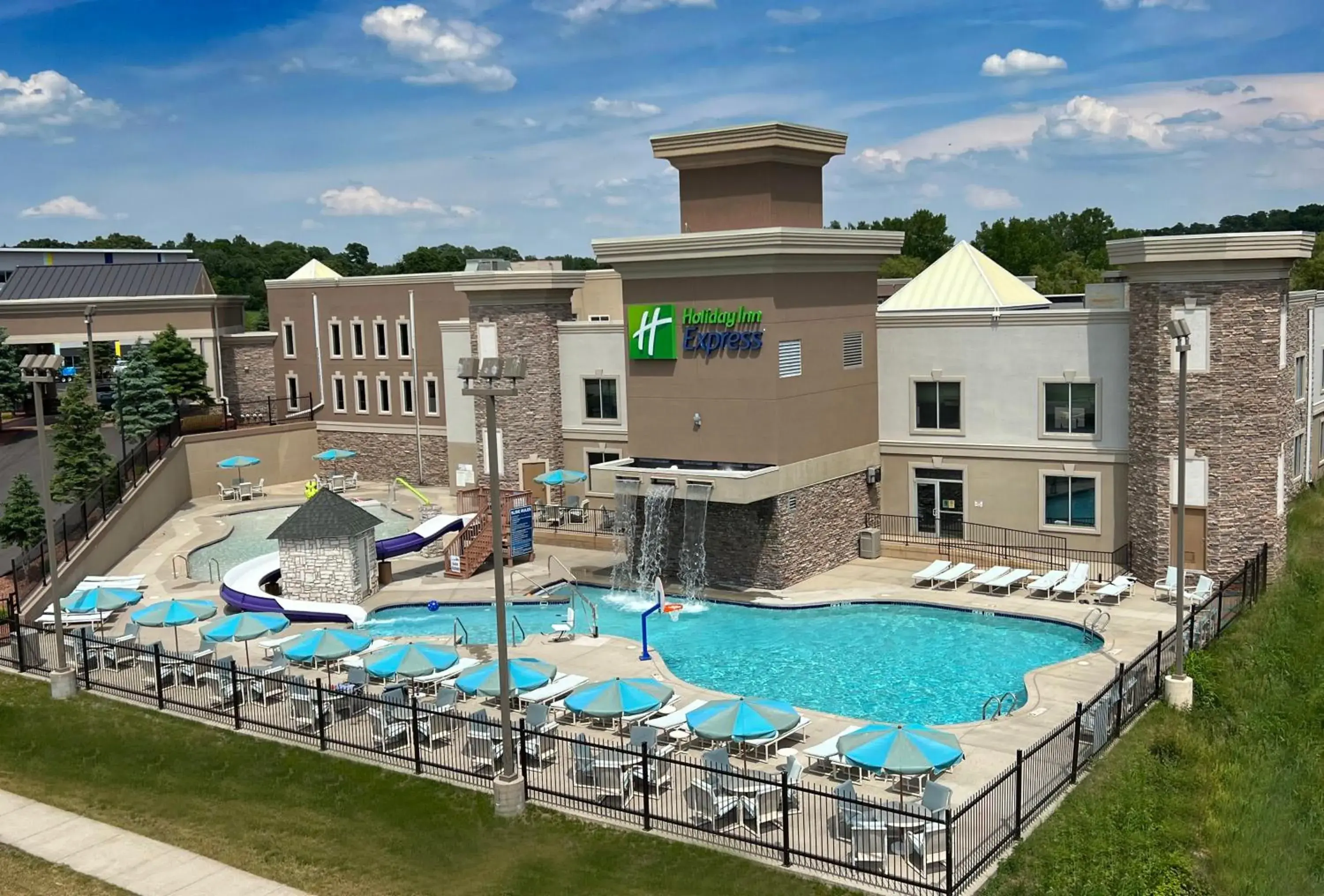 Holiday Inn Express Wisconsin Dells by IHG Holiday Inn Express Wisconsin Dells by IHG