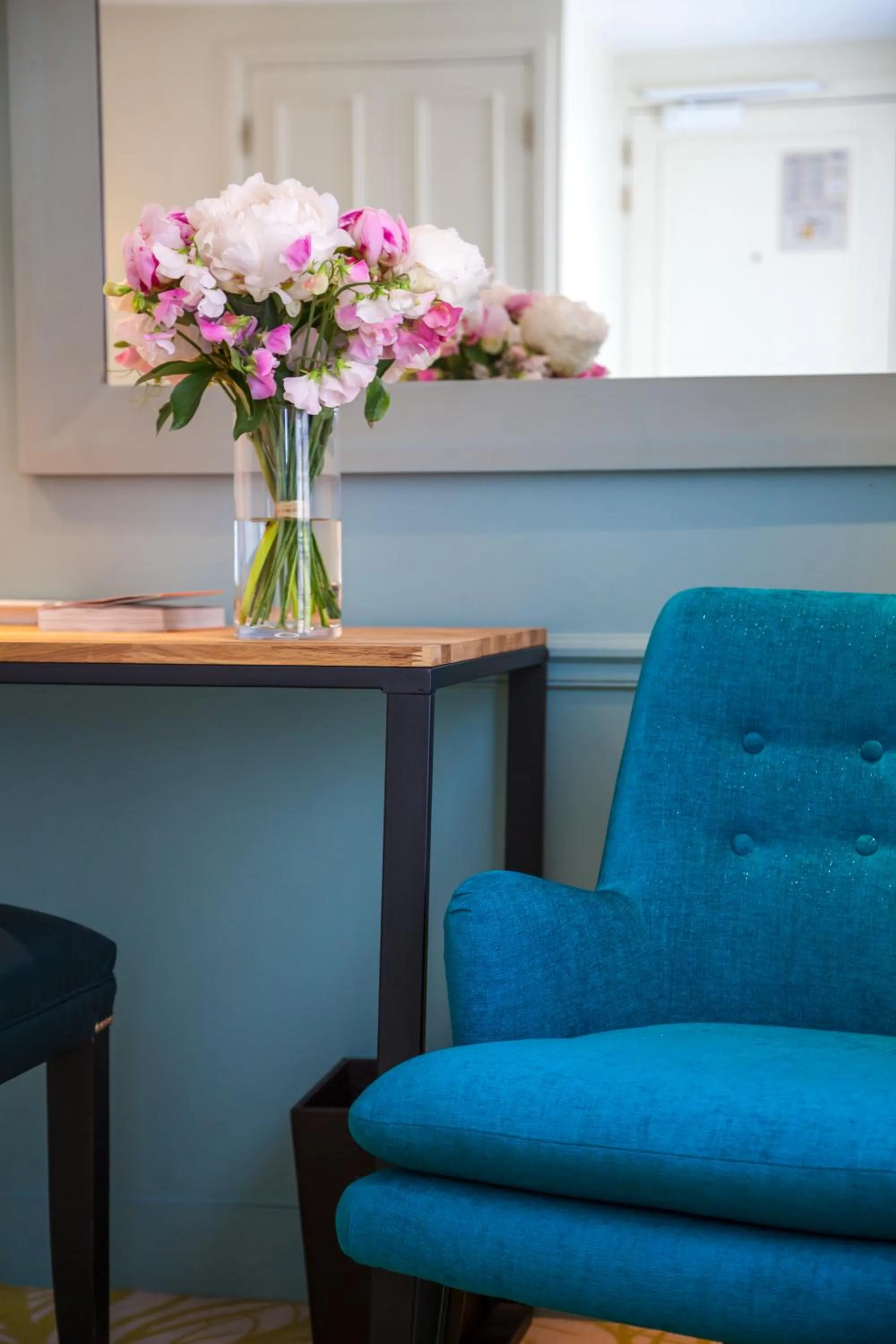 Seating area in Le Clos Medicis