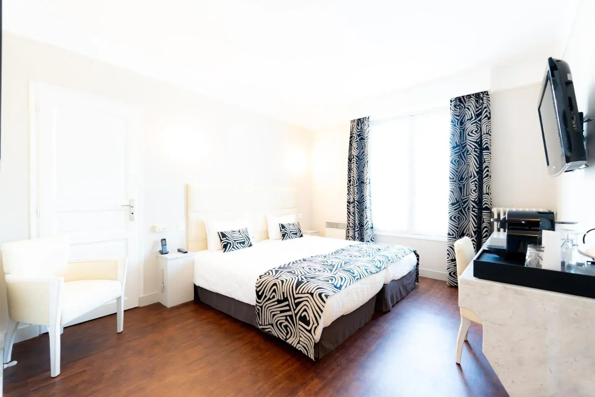 Classic Double Room in Hotel d'Angleterre Classic Double Room in Hotel d'Angleterre