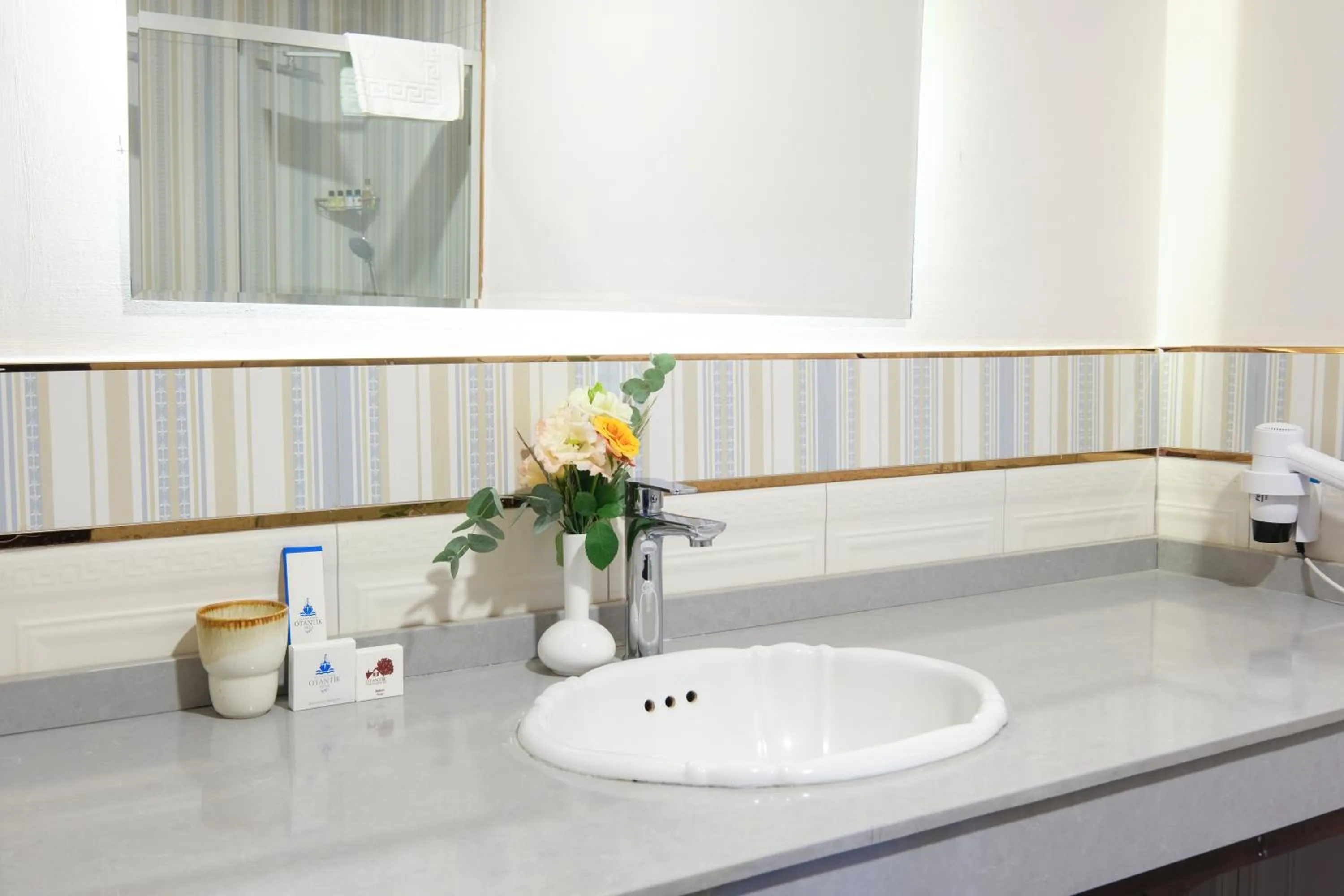 Bathroom in Otantik Hotel & Spa