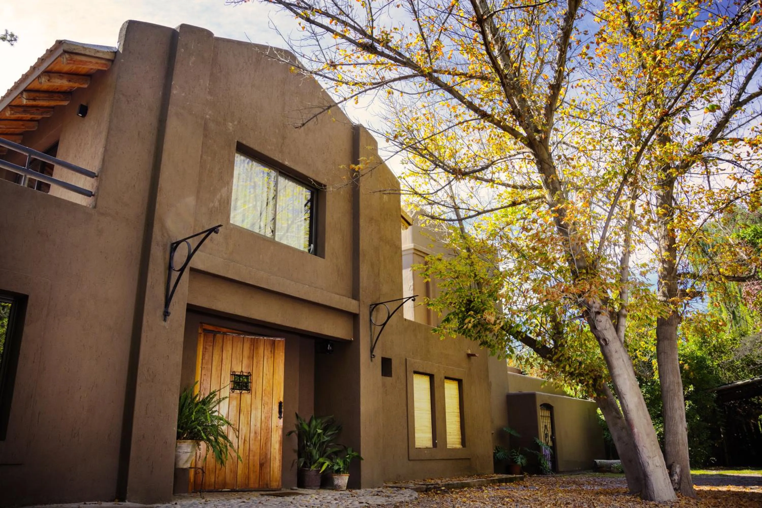 Property building in Casa Lopez