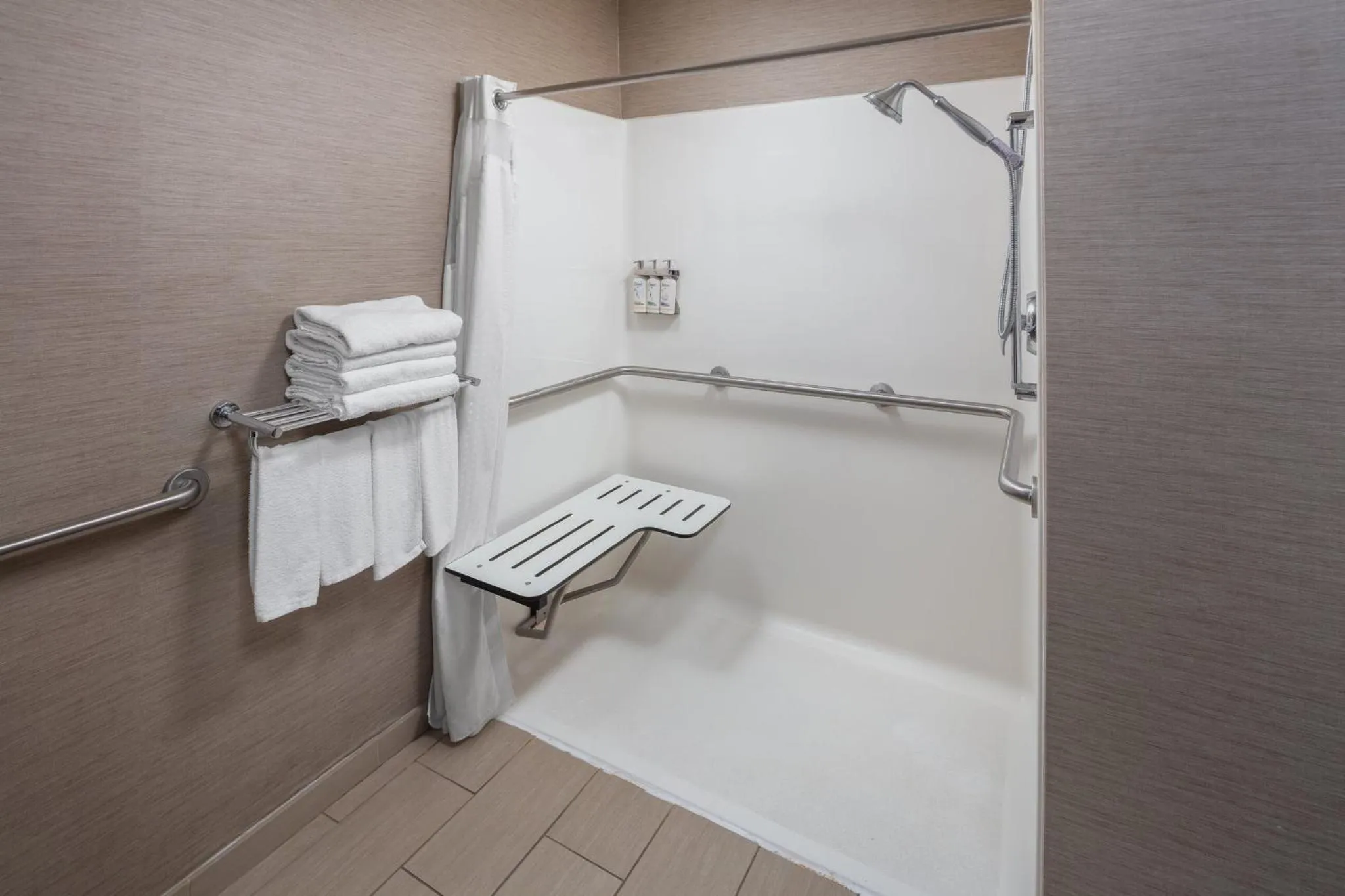 Bathroom in Holiday Inn Express Hotel & Suites St. Louis West-O'Fallon by IHG