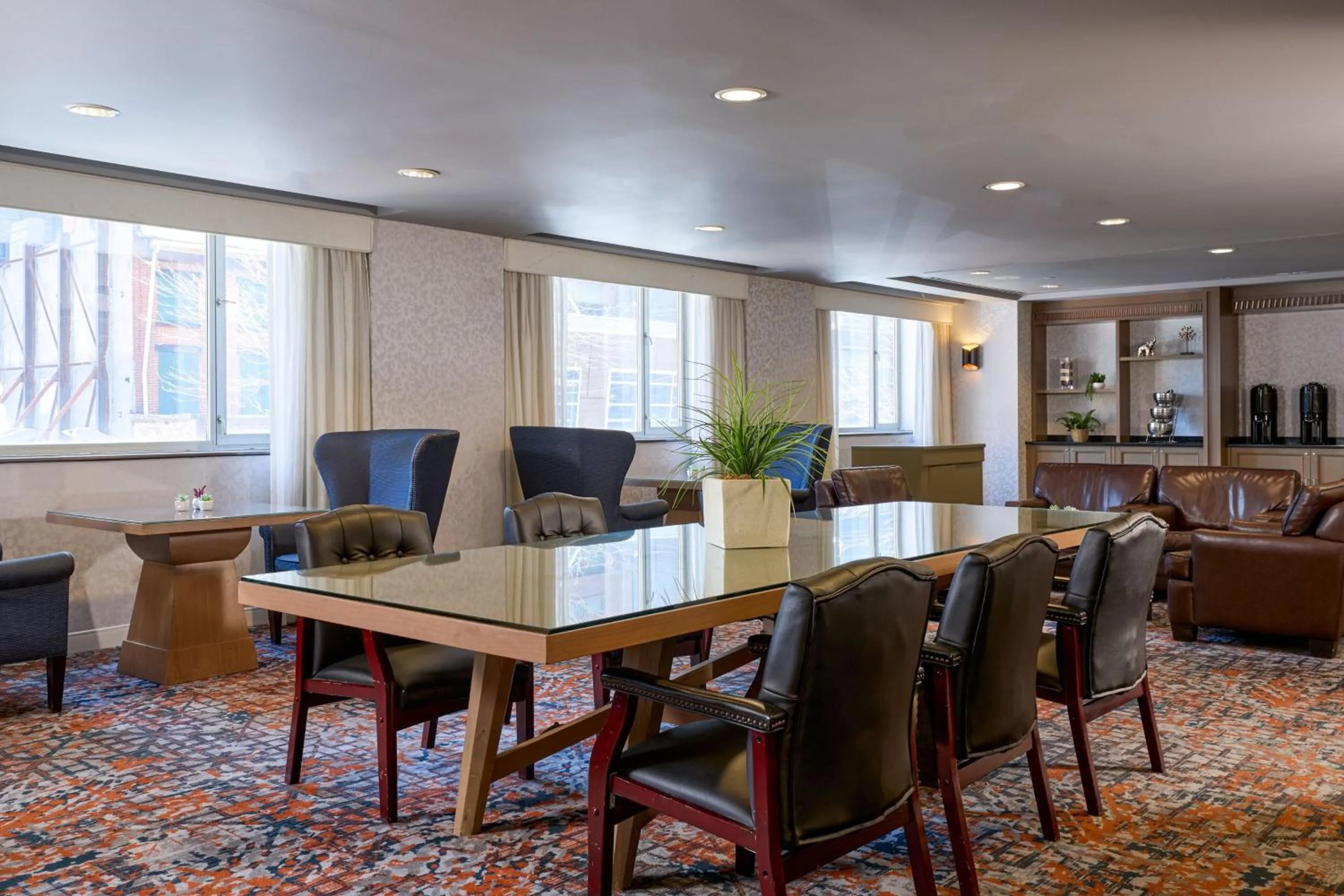 Lounge or bar in Sheraton Brooklyn New York