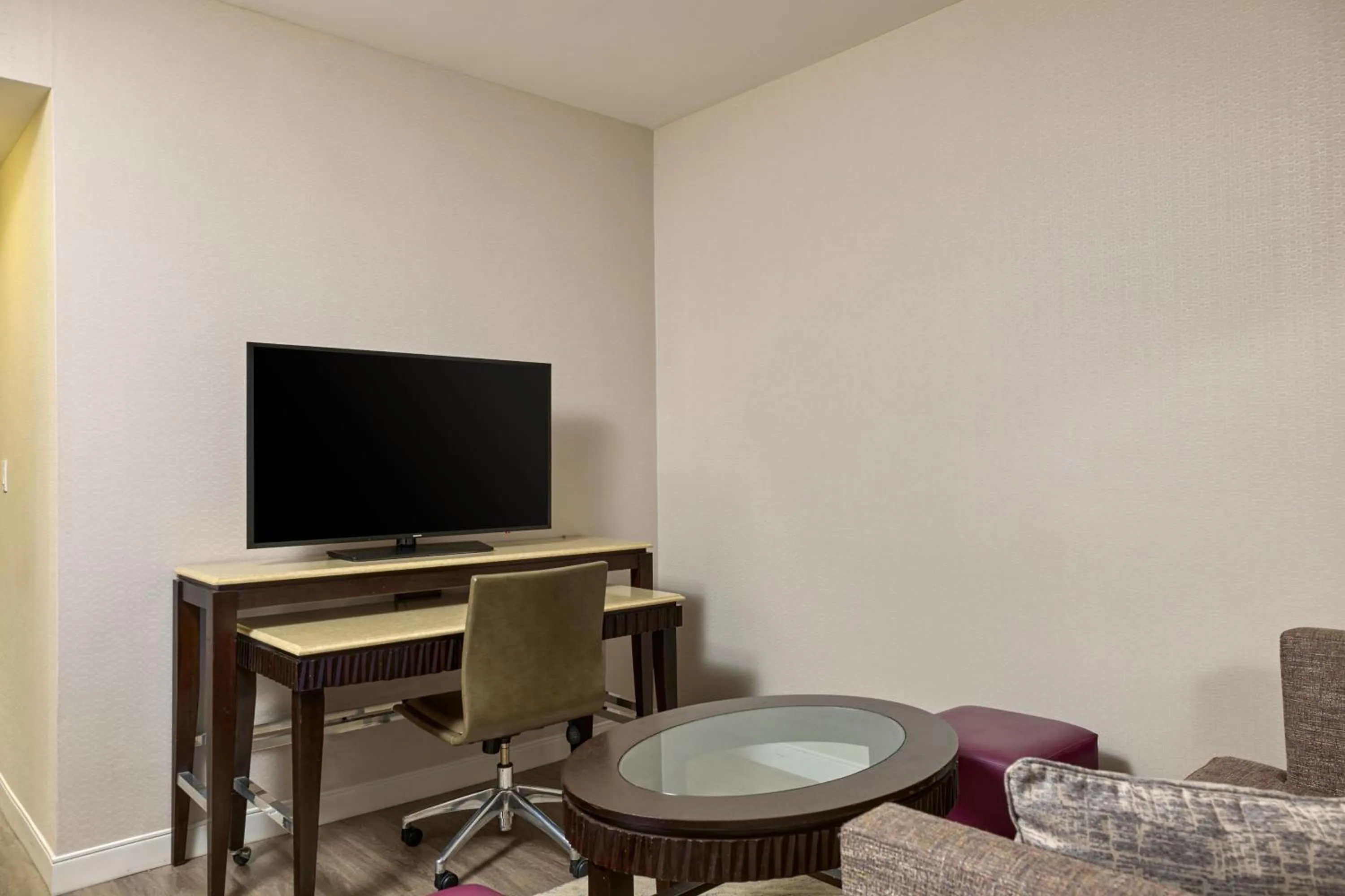 Lounge or bar in Sheraton Brooklyn New York