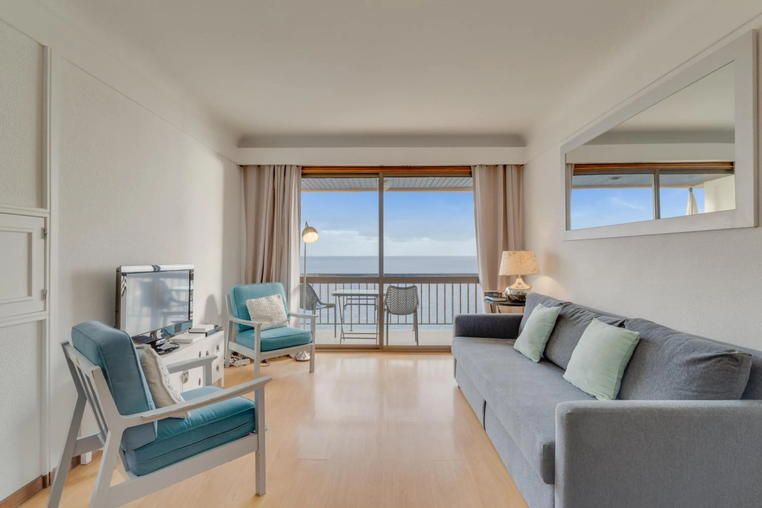 TV and multimedia in Bahia Top Floor
