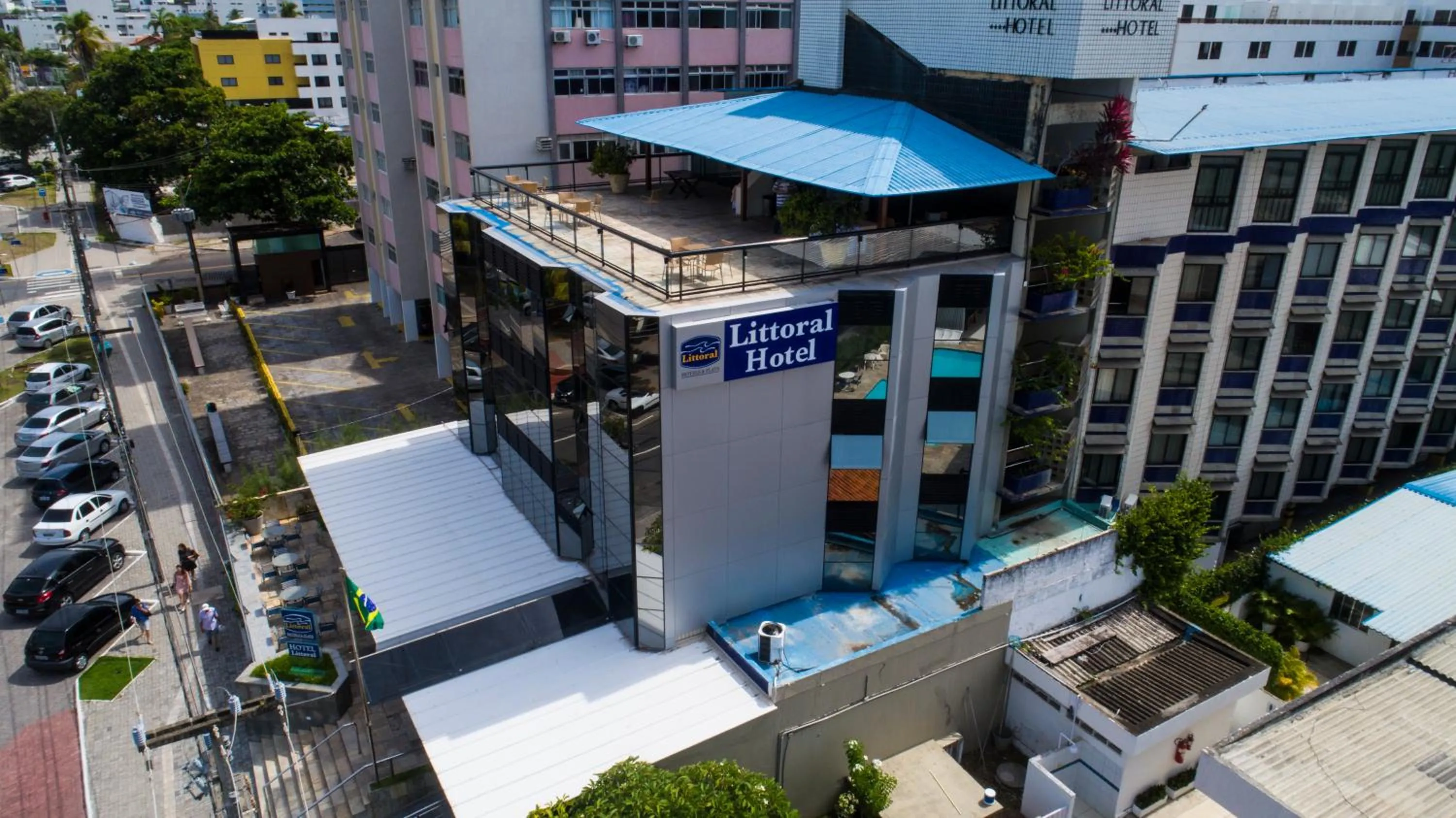 Facade/entrance in Littoral Hotel