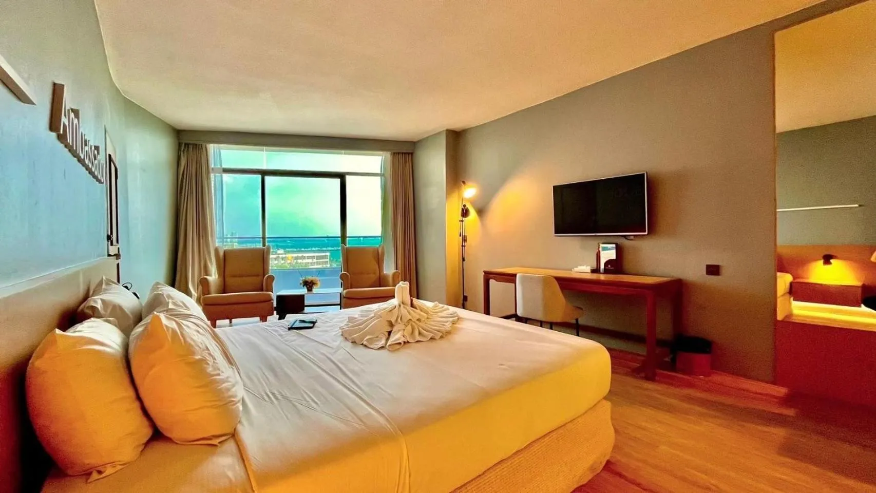 Communal lounge/ TV room in Ambassador City Jomtien Ocean Wing - SHA Plus