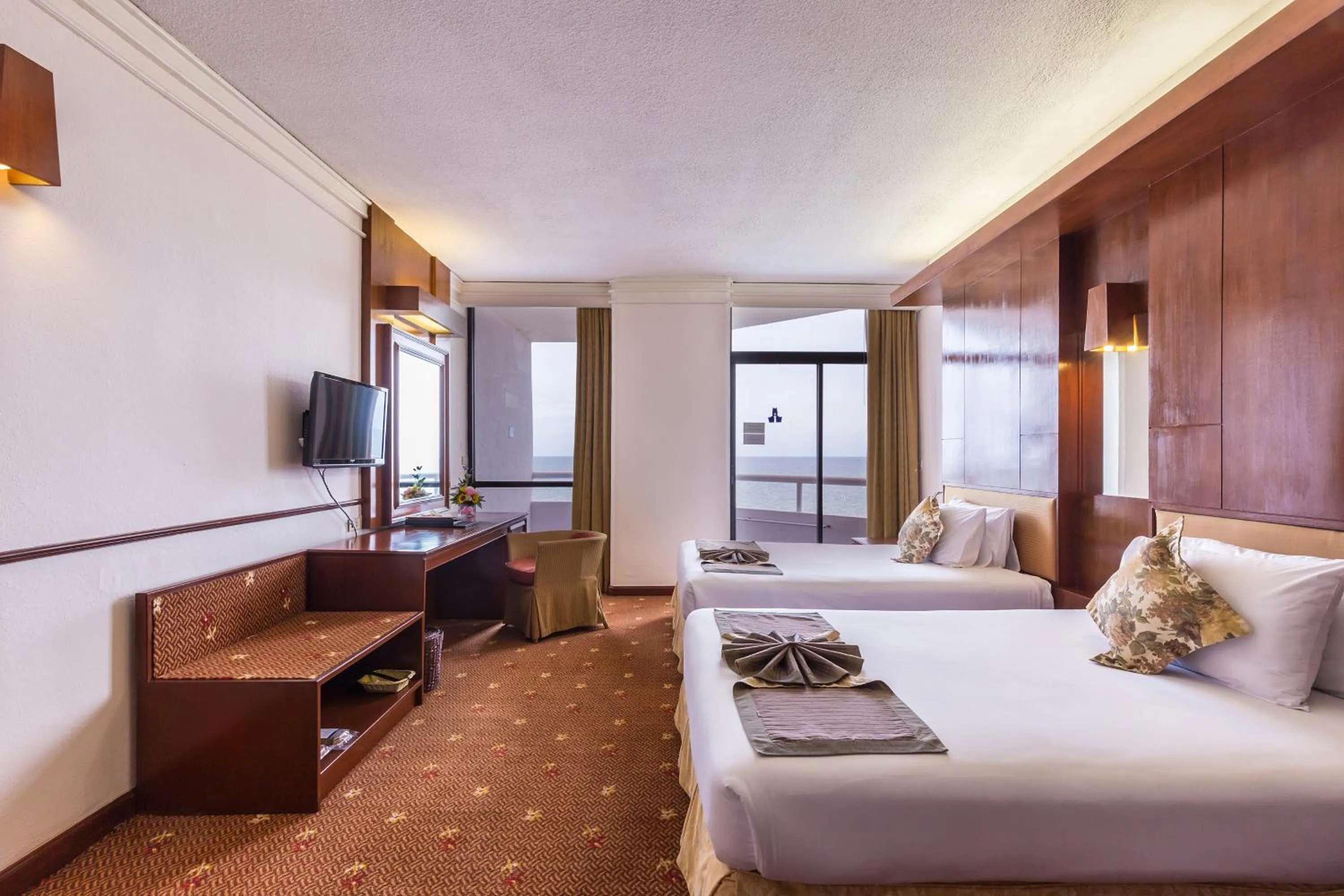 Photo of the whole room in Ambassador City Jomtien Ocean Wing - SHA Plus