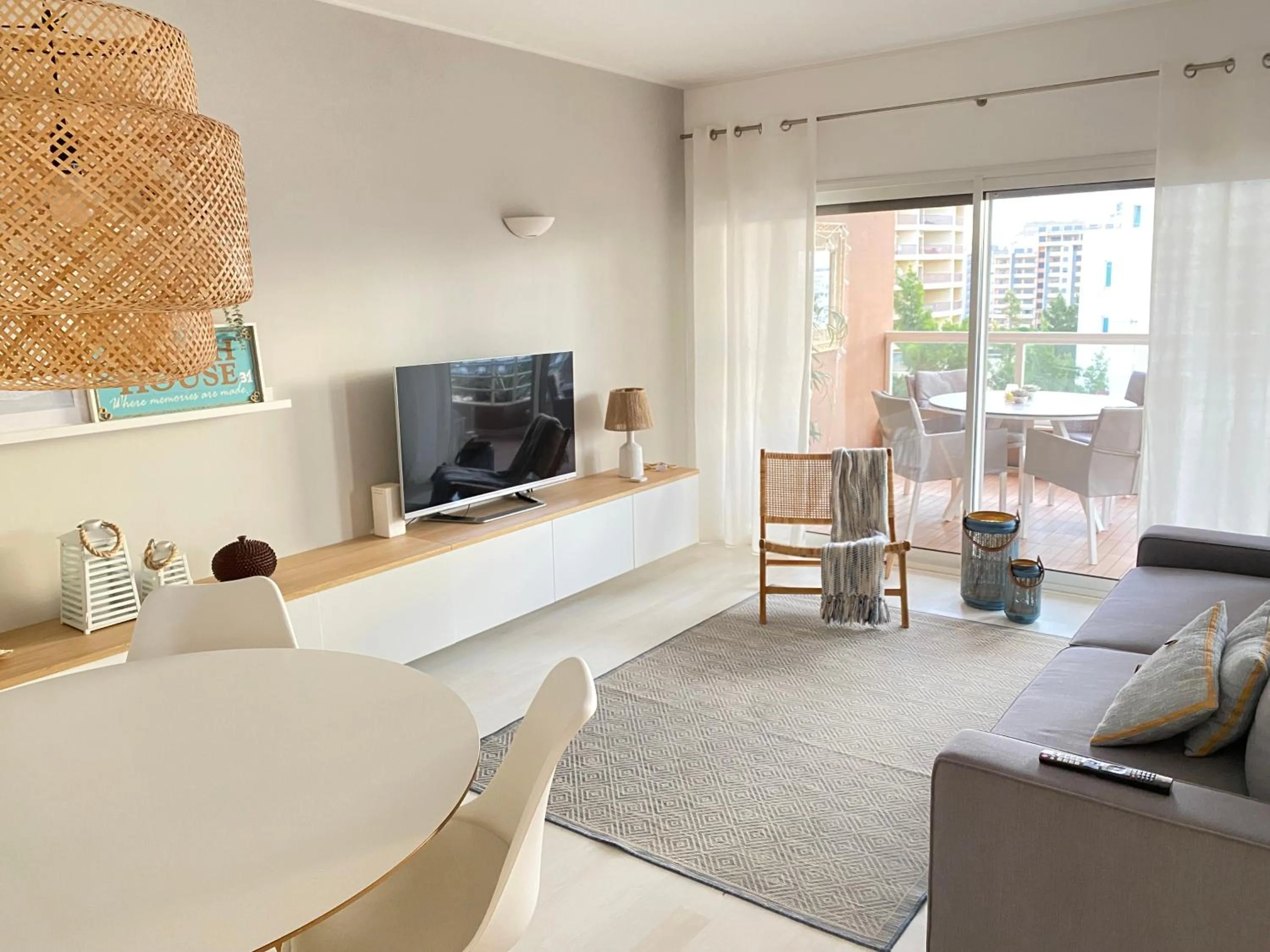 Saltwater Apartment