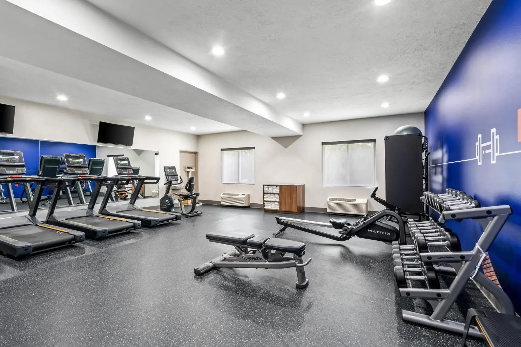 Fitness centre/facilities in Holiday Inn Express Ogden by IHG Fitness centre/facilities in Holiday Inn Express Ogden by IHG