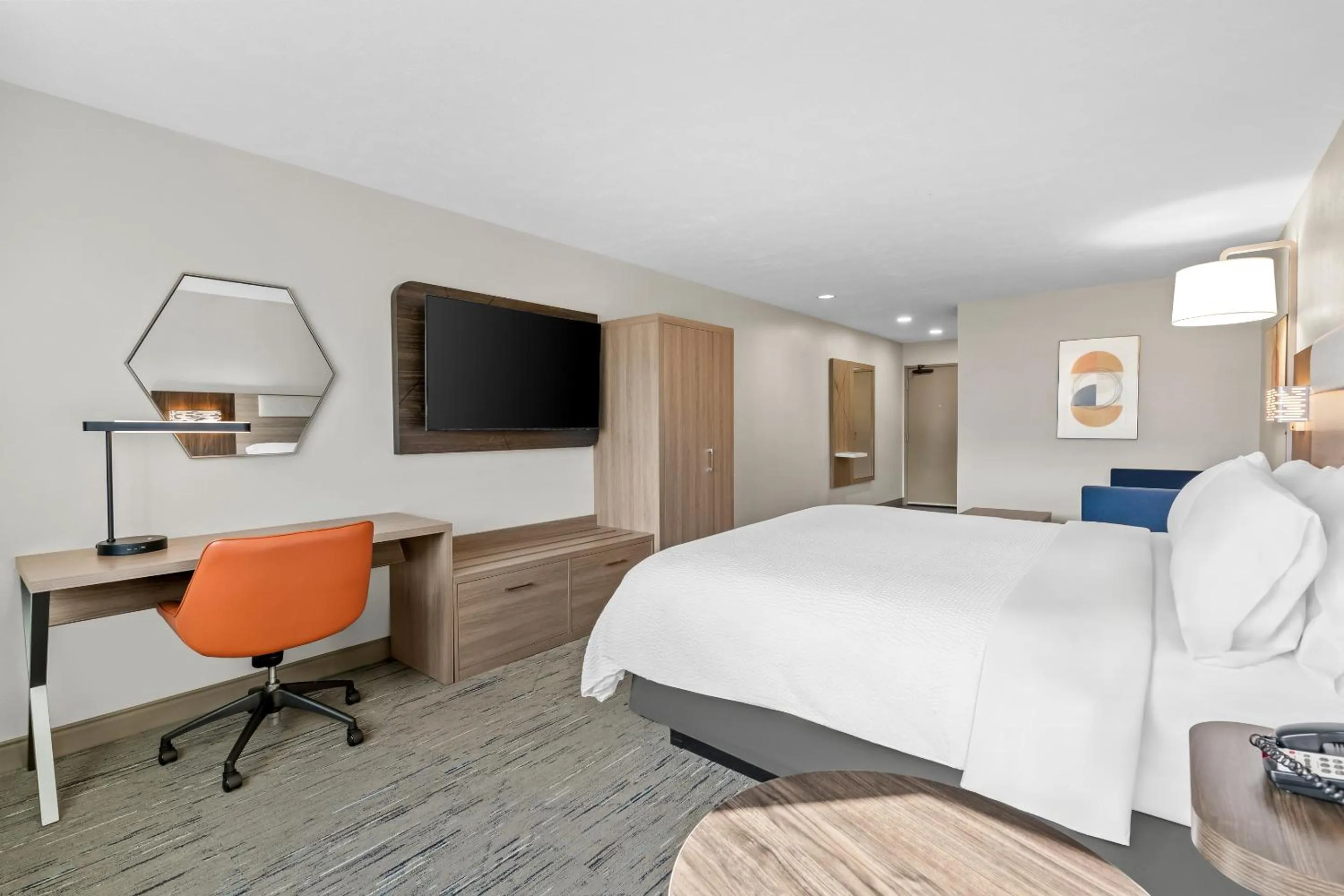 Bed in Holiday Inn Express Ogden by IHG