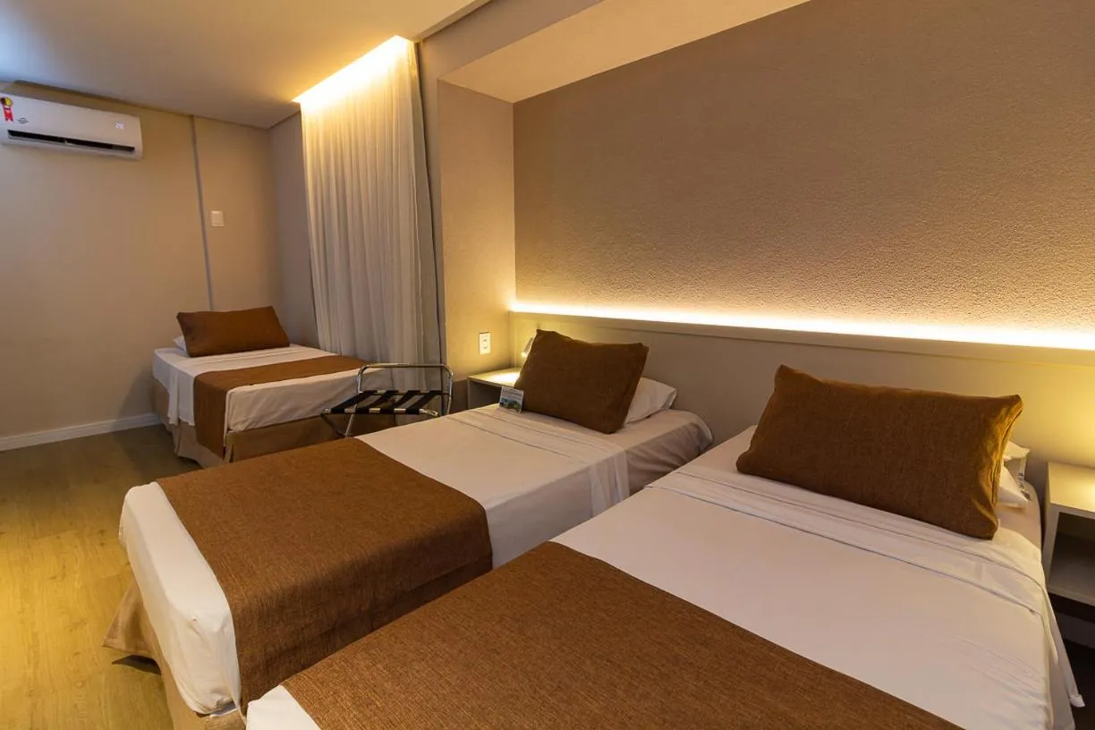 Bed in Littoral Express