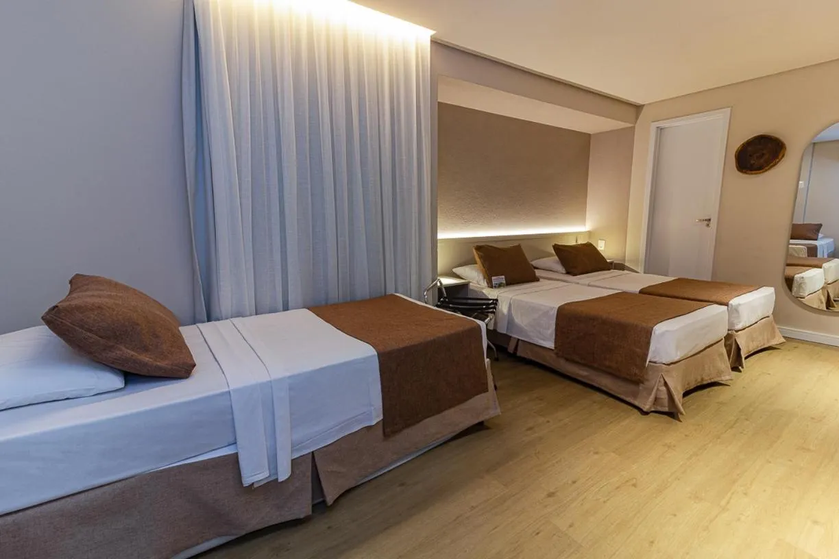 Bed in Littoral Express