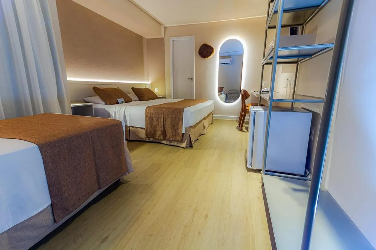 Bed in Littoral Express