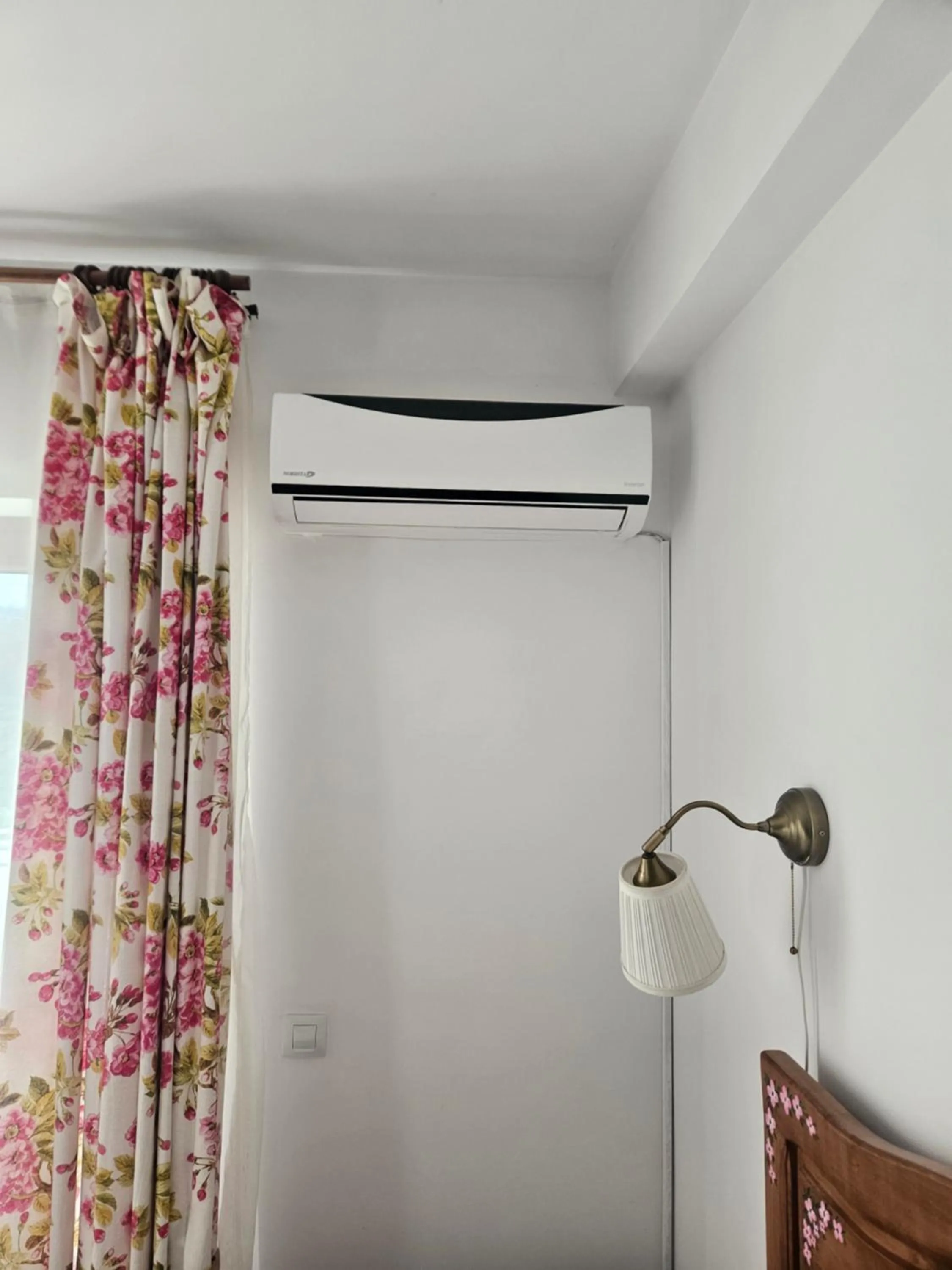 Shower in Pensiunea Geostar