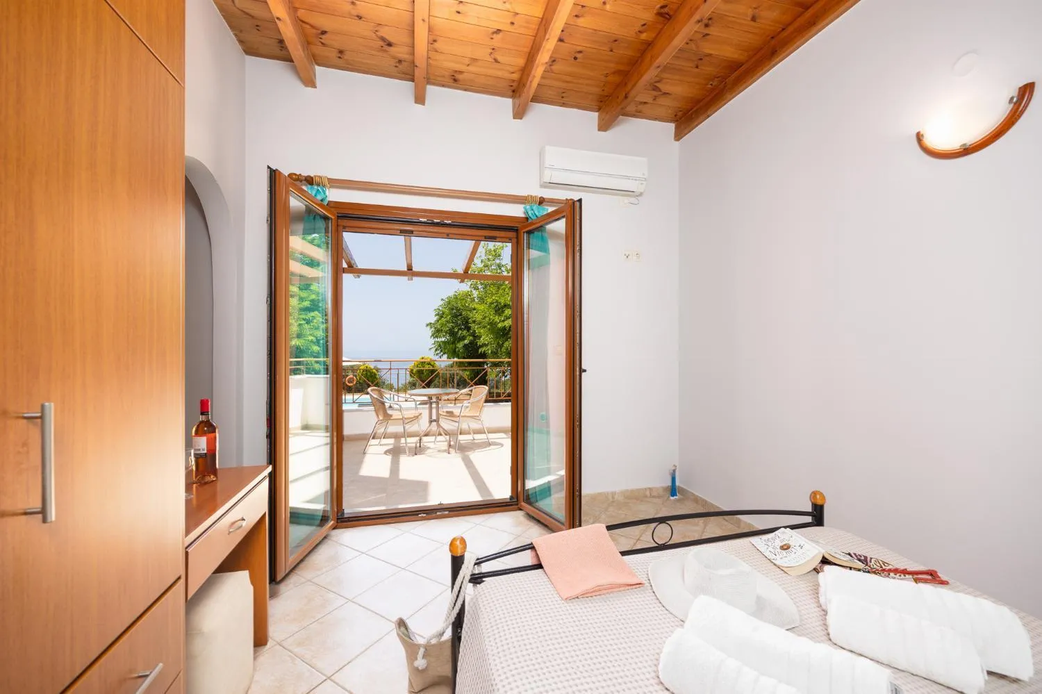 Other, Bed in Villa Aetos