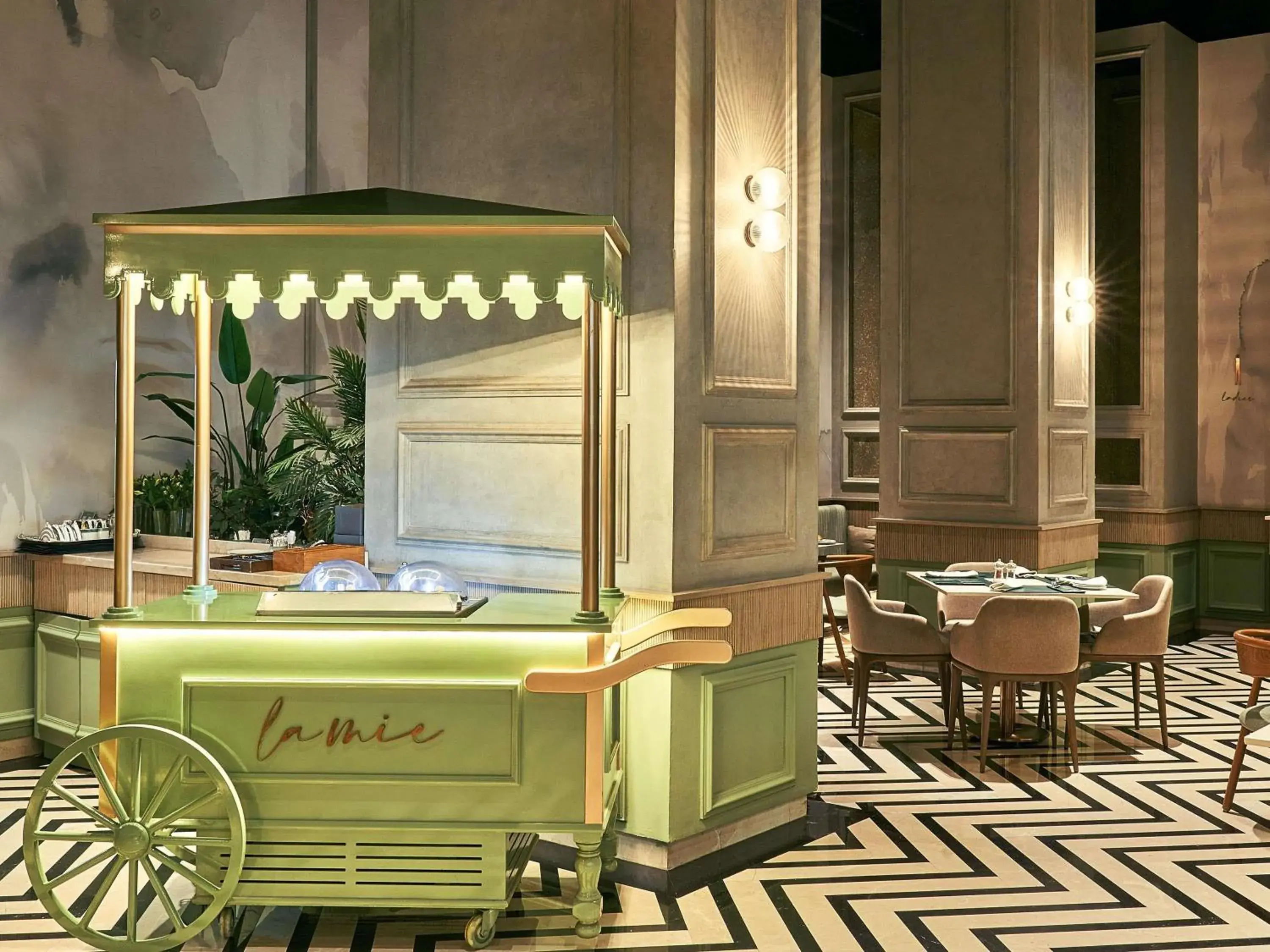 Restaurant/places to eat in Fairmont Nile City Restaurant/places to eat in Fairmont Nile City