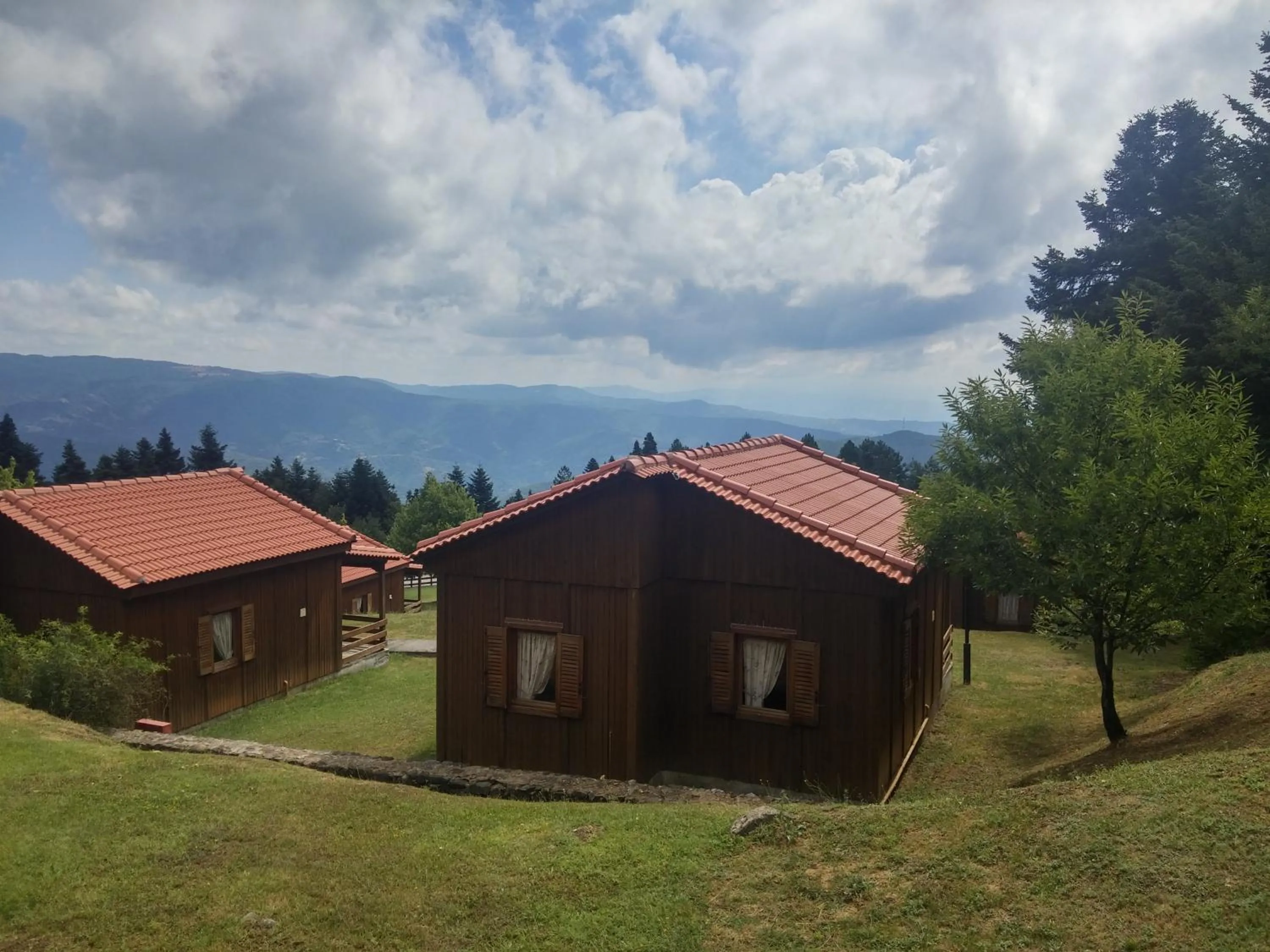 Mountain view in Livadaki Village