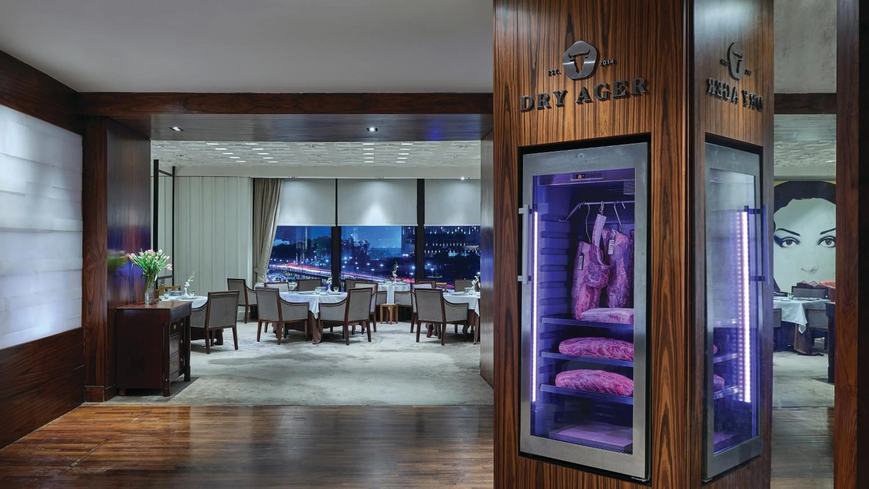 Restaurant/places to eat in InterContinental Cairo Semiramis by IHG