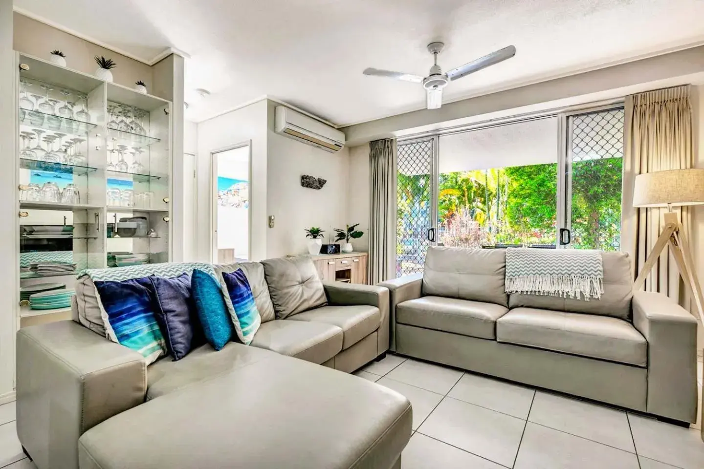 Living room in Ramada Encore by Wyndham Whale Cove Living room in Ramada Encore by Wyndham Whale Cove