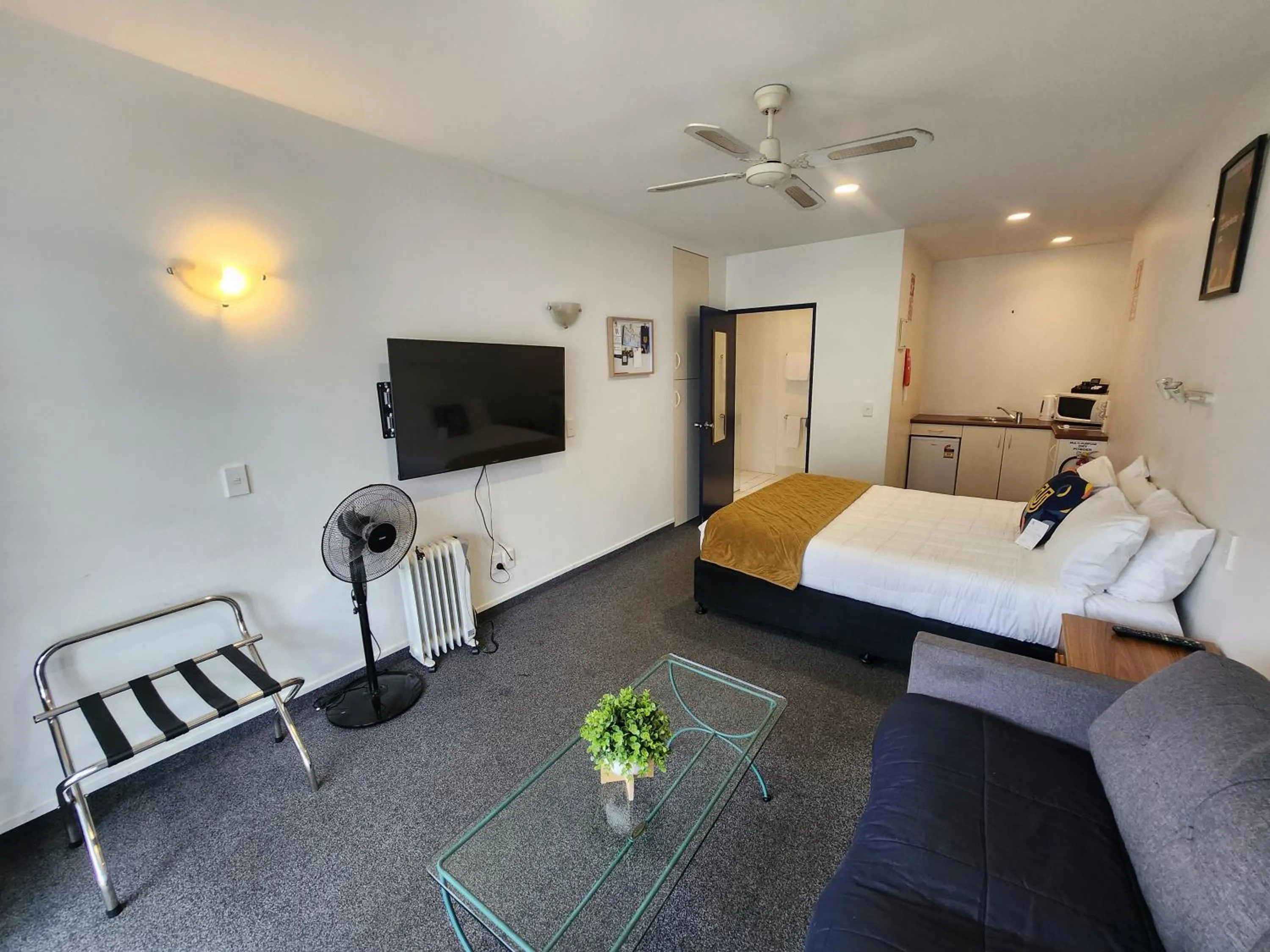 Bed in U Studios Paraparaumu Beach