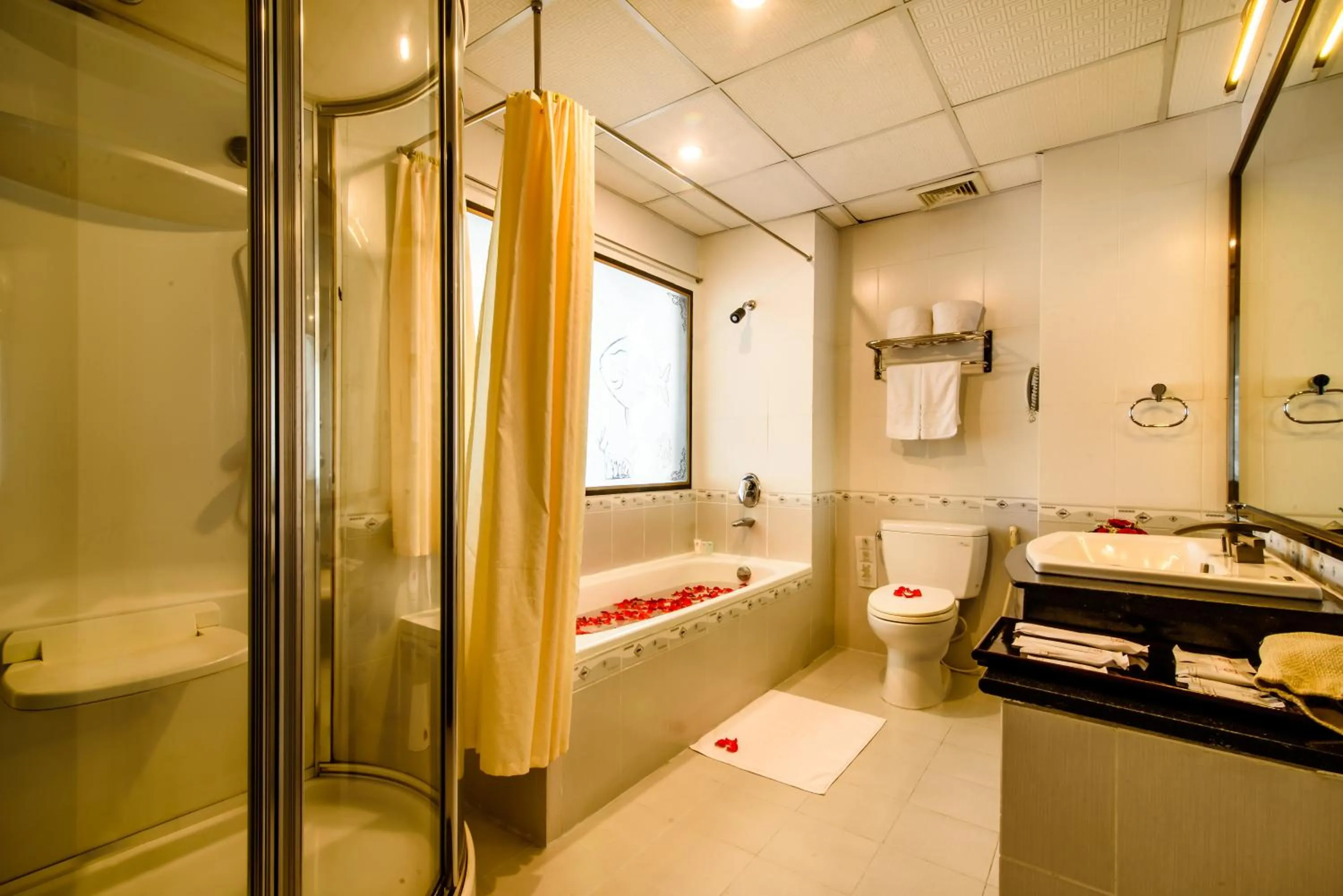 Bathroom in Huong Giang Hotel Resort & Spa