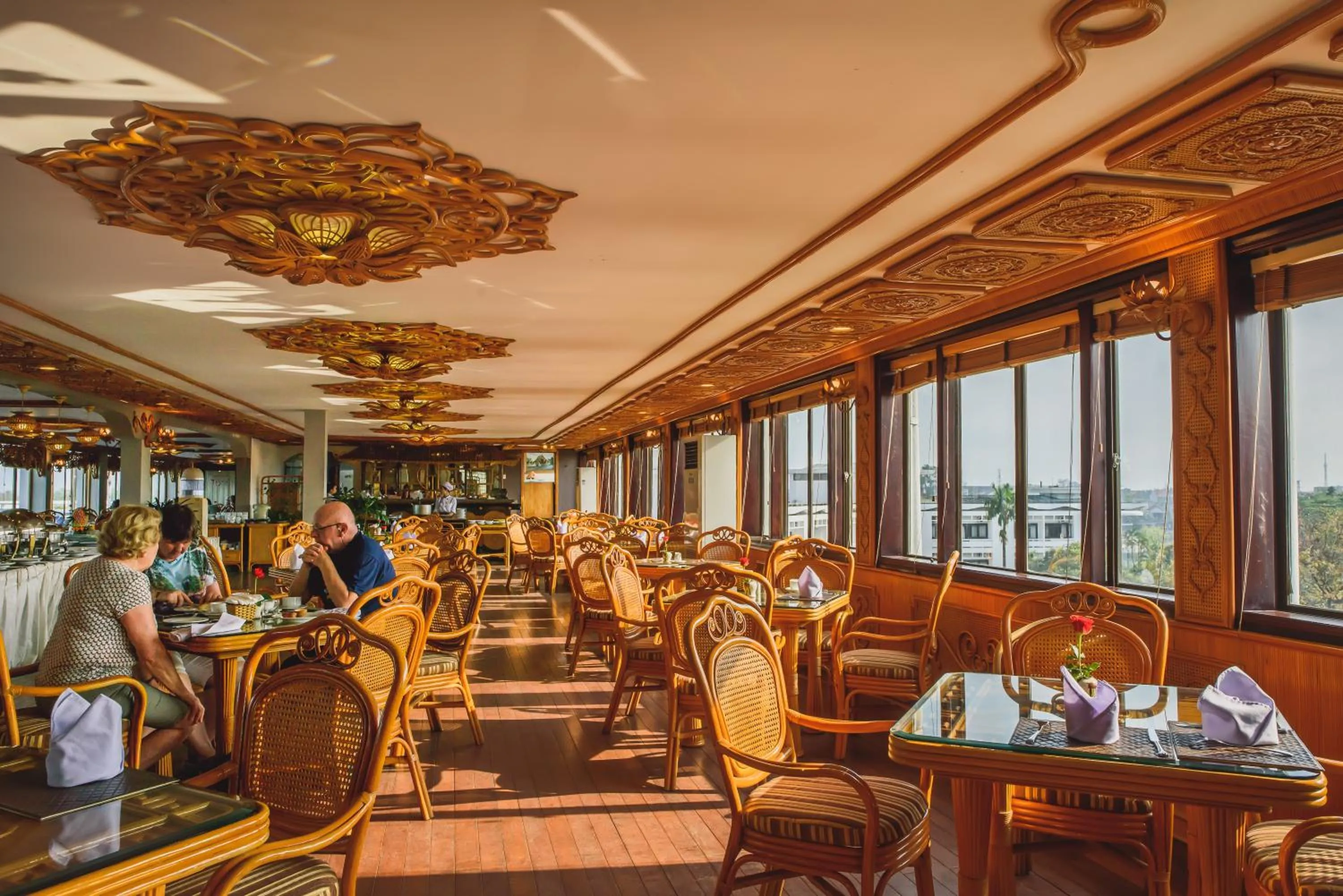 Restaurant/places to eat in Huong Giang Hotel Resort & Spa