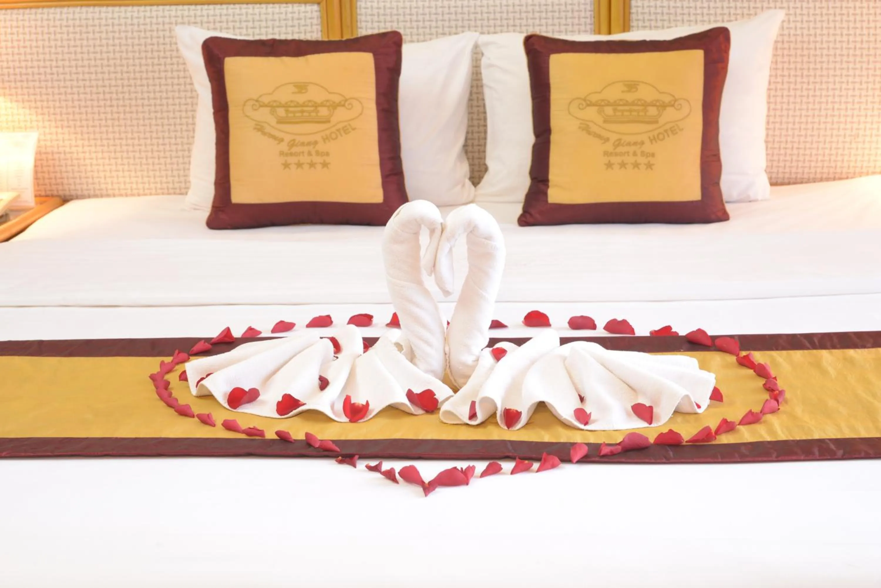Bed in Huong Giang Hotel Resort & Spa