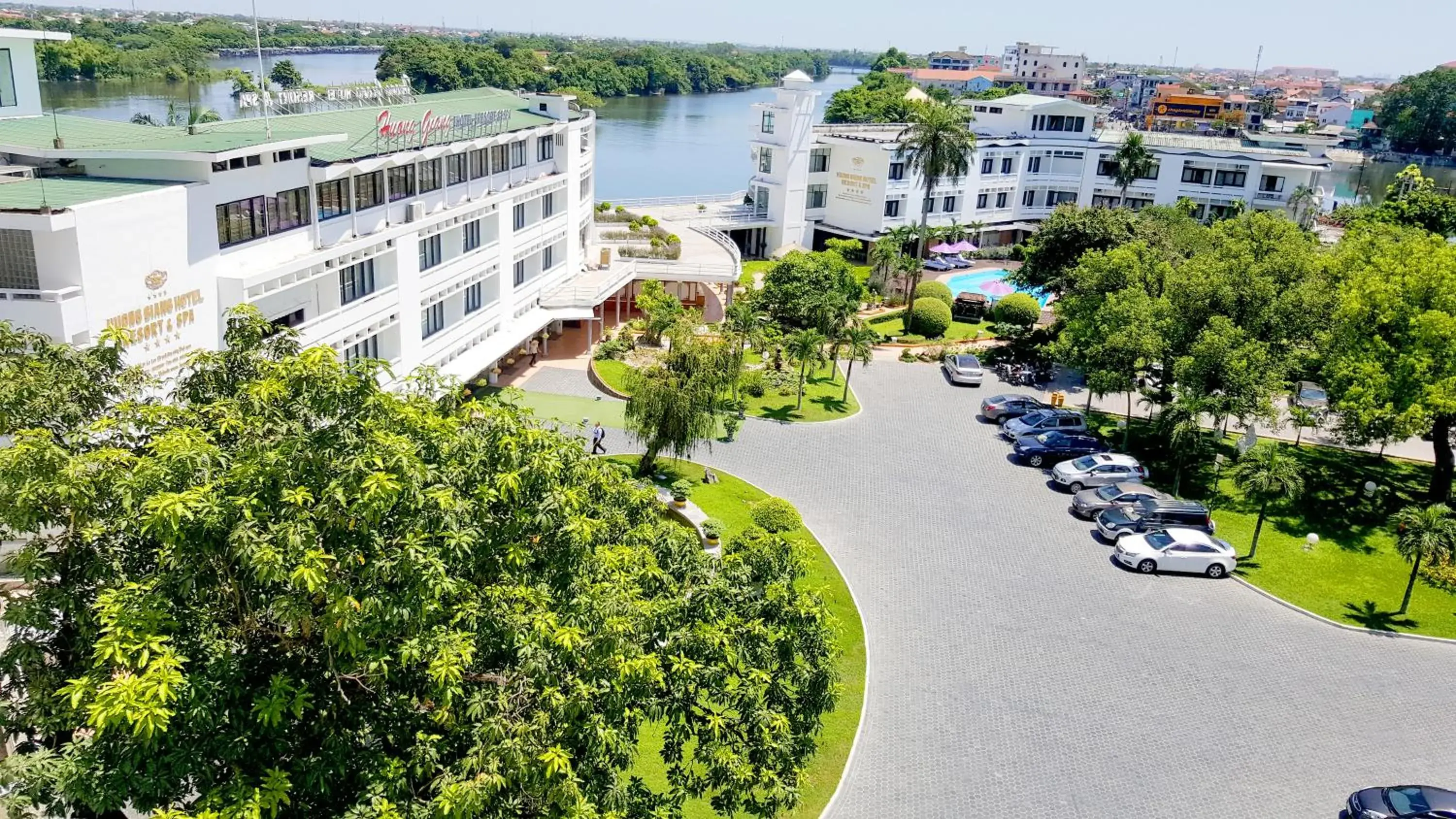 Property building in Huong Giang Hotel Resort & Spa Property building in Huong Giang Hotel Resort & Spa