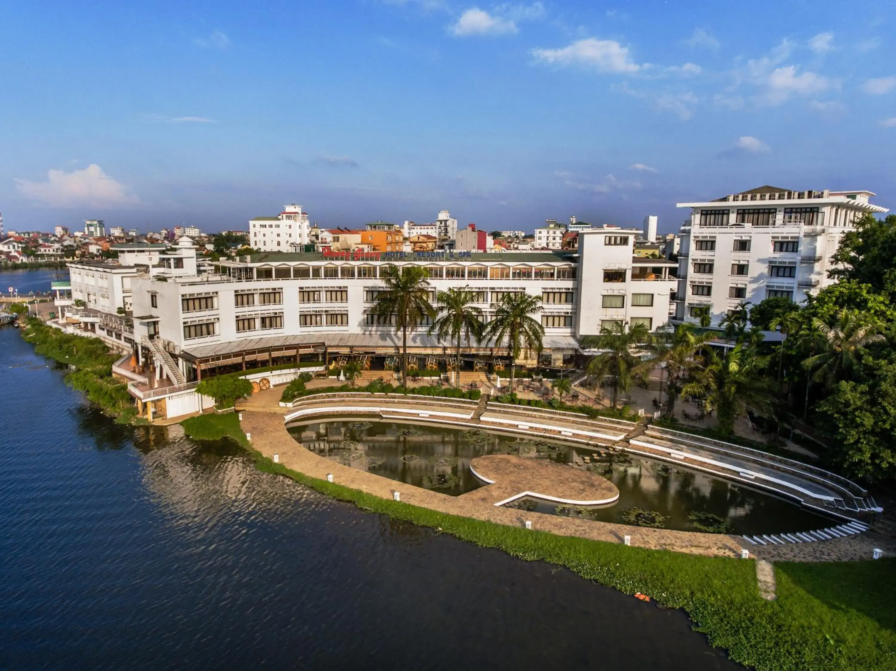 River view in Huong Giang Hotel Resort & Spa River view in Huong Giang Hotel Resort & Spa