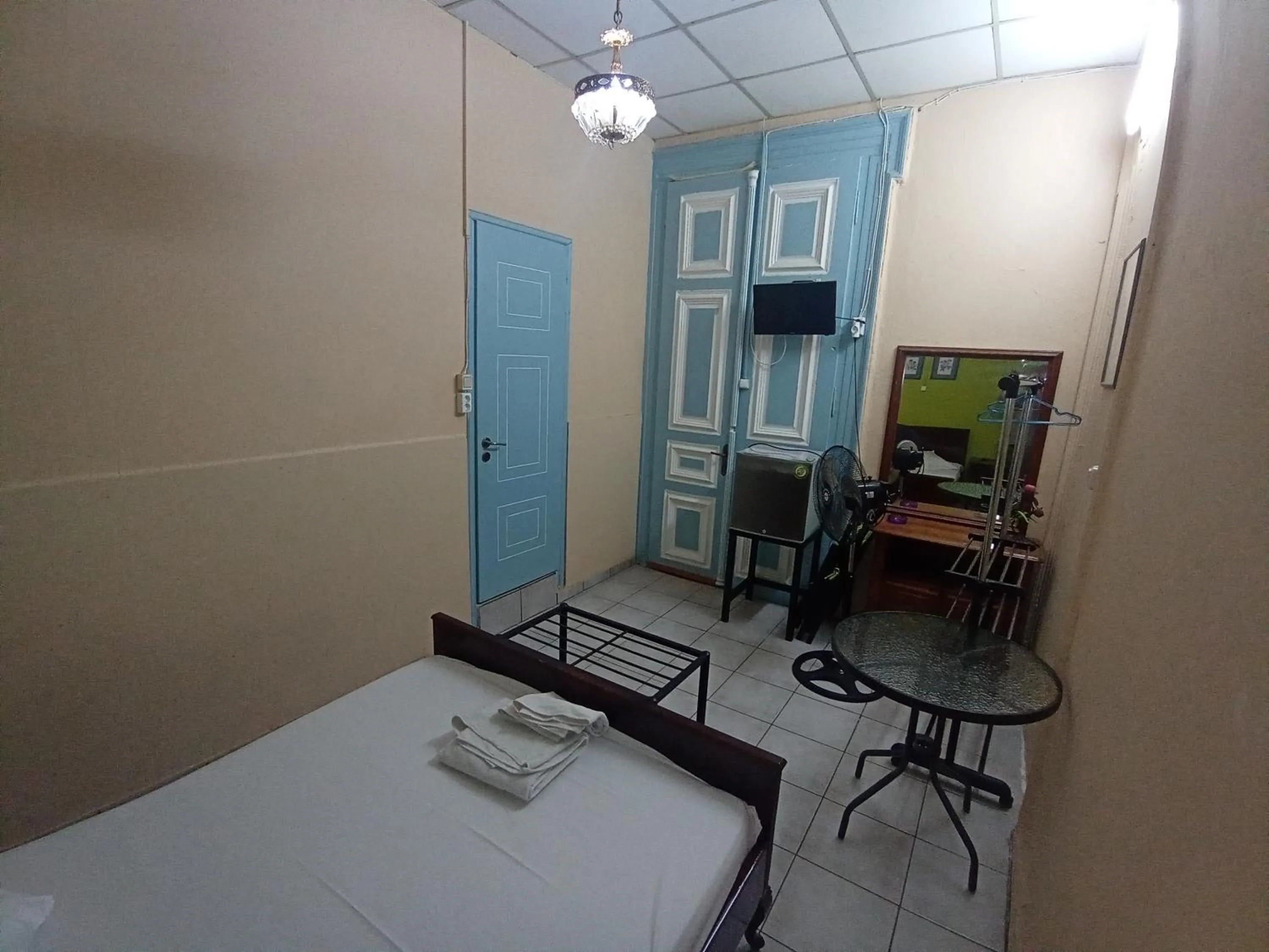 Photo of the whole room, Bed in Sparti