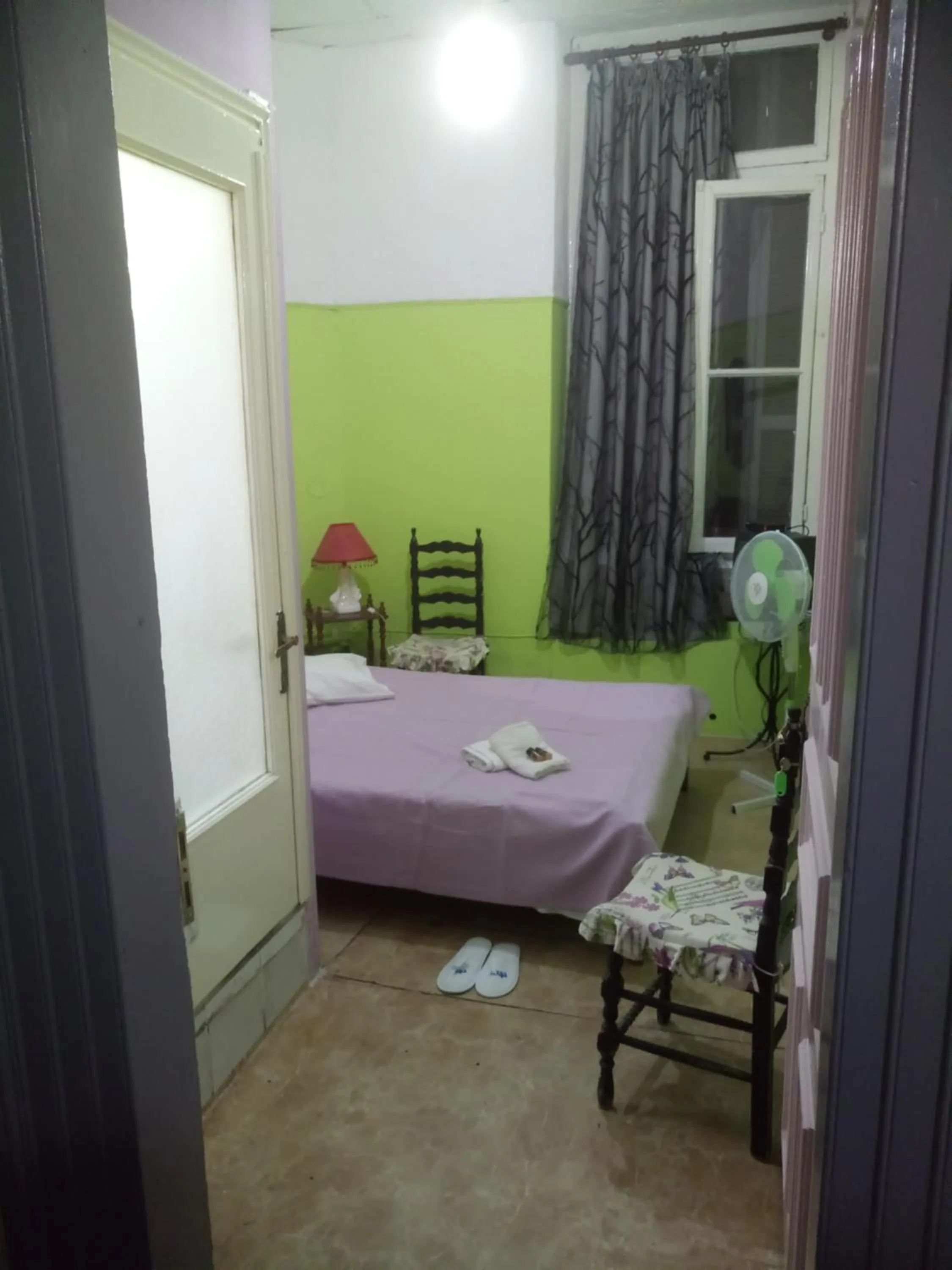 Bathroom, Bed in Sparti