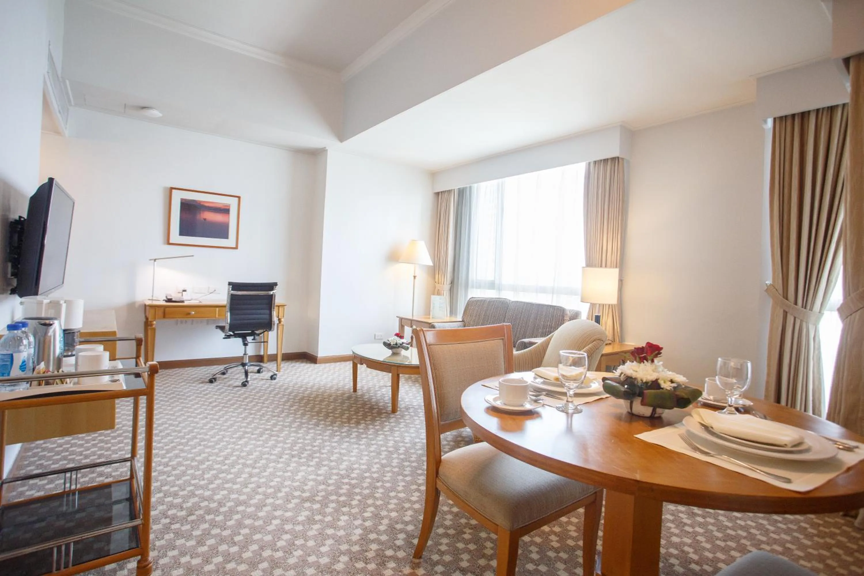 Dining area in The Linden Suites