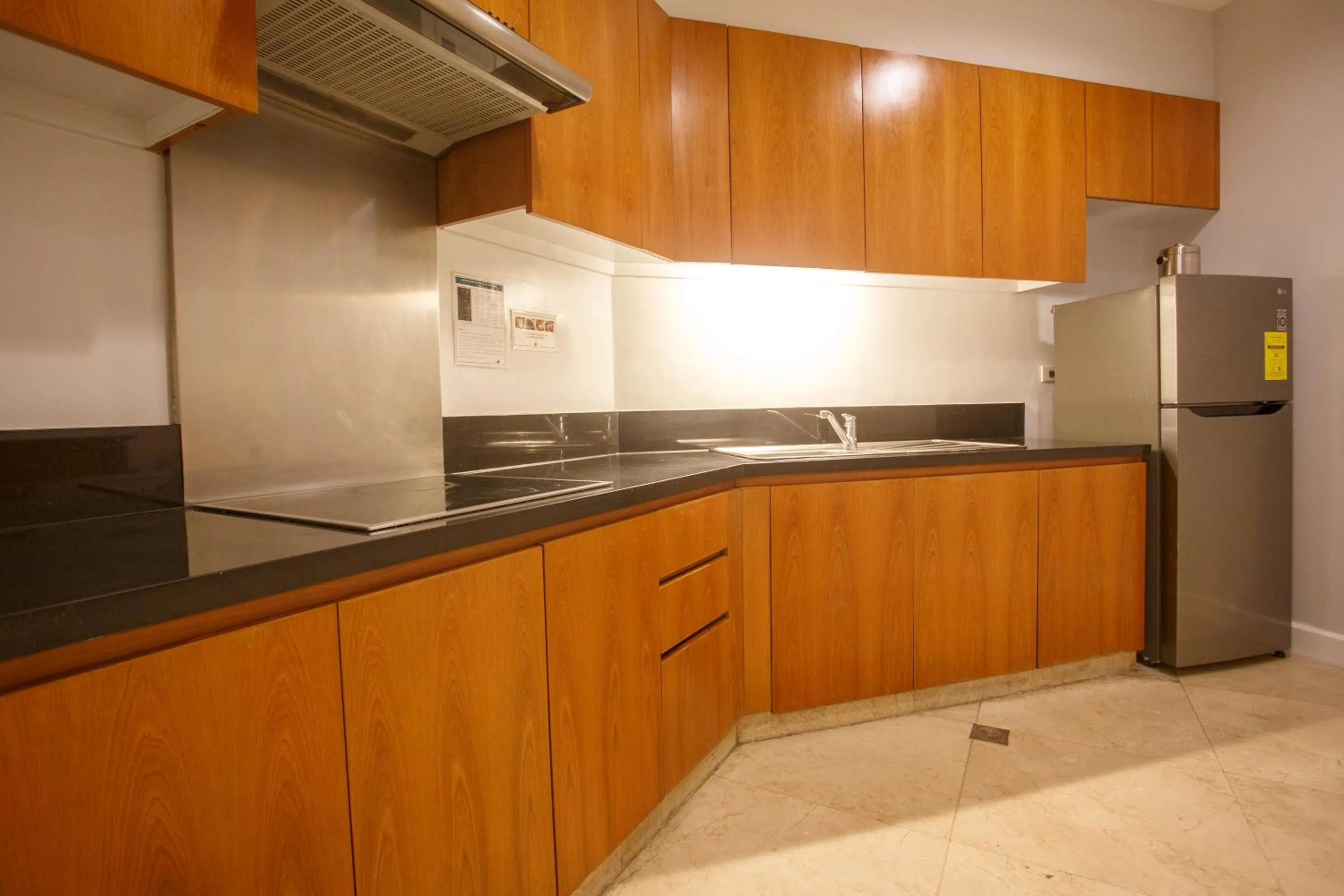 Kitchen or kitchenette in The Linden Suites