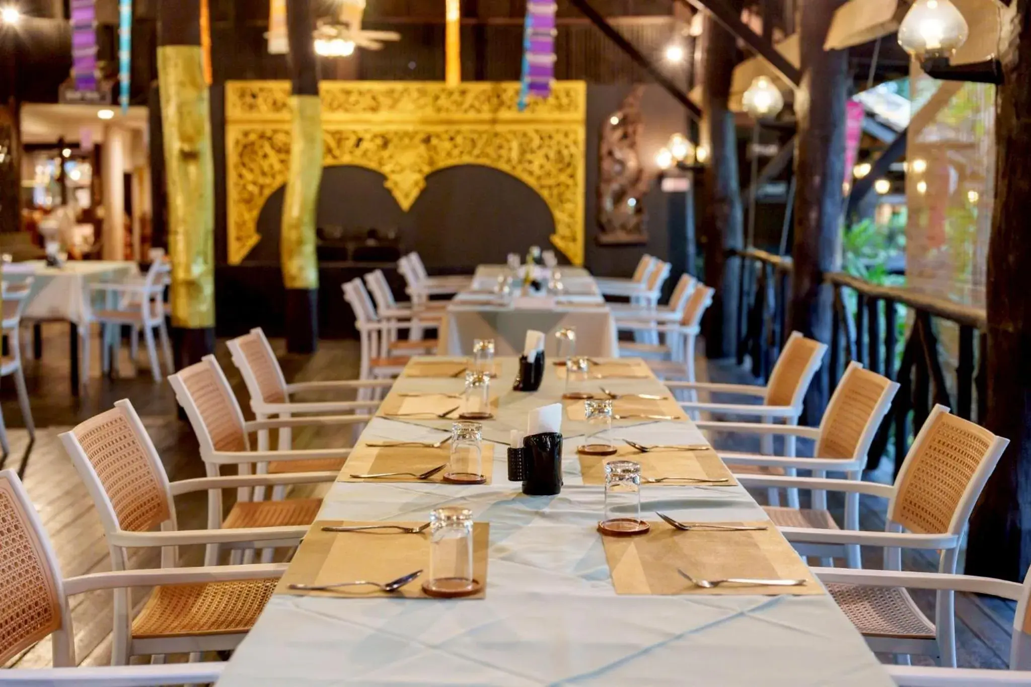 Restaurant/places to eat in Lampang River Lodge Restaurant/places to eat in Lampang River Lodge